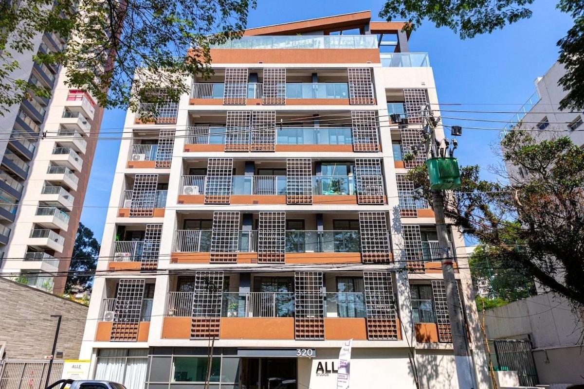 Easy Star - Beautiful Studio in the Heart of Brooklin! - ZM01H