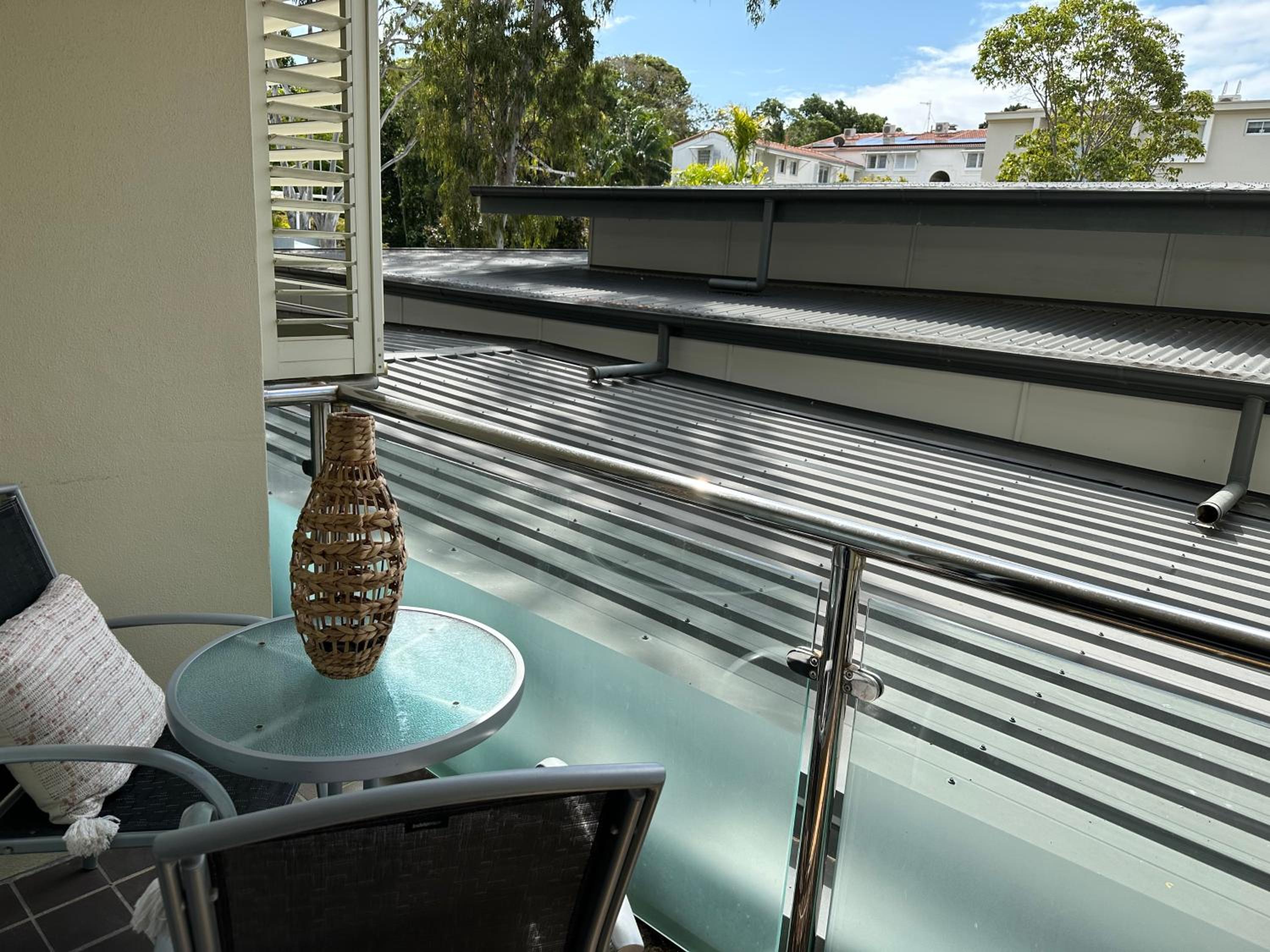 On Hastings Street Studio, Noosa Heads