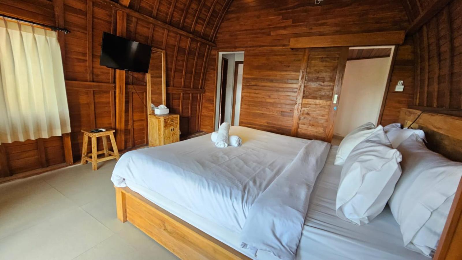 Anzel Luxe Villa