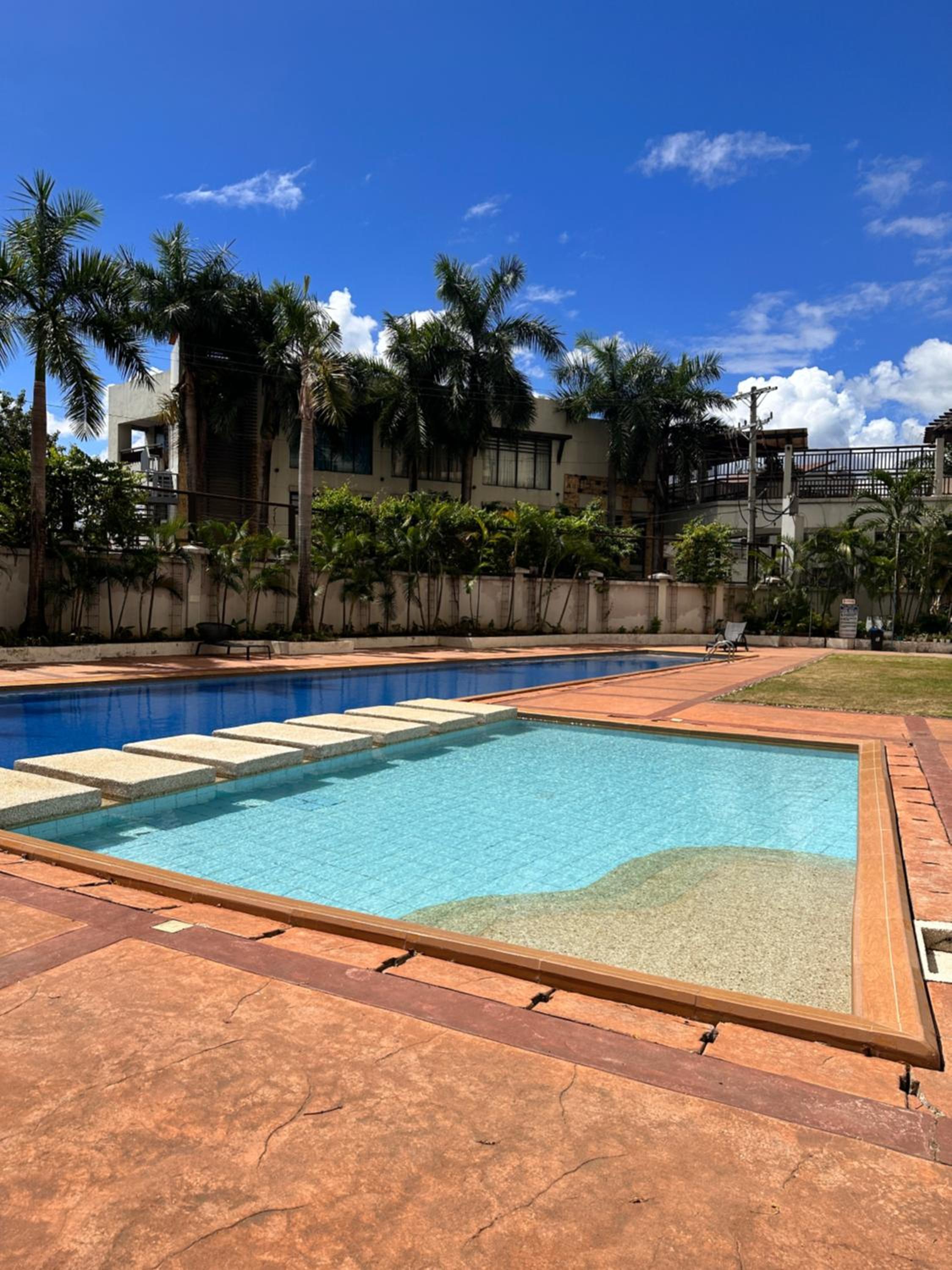 Hotel Living, The Persimmon Double Beds (930) view 3