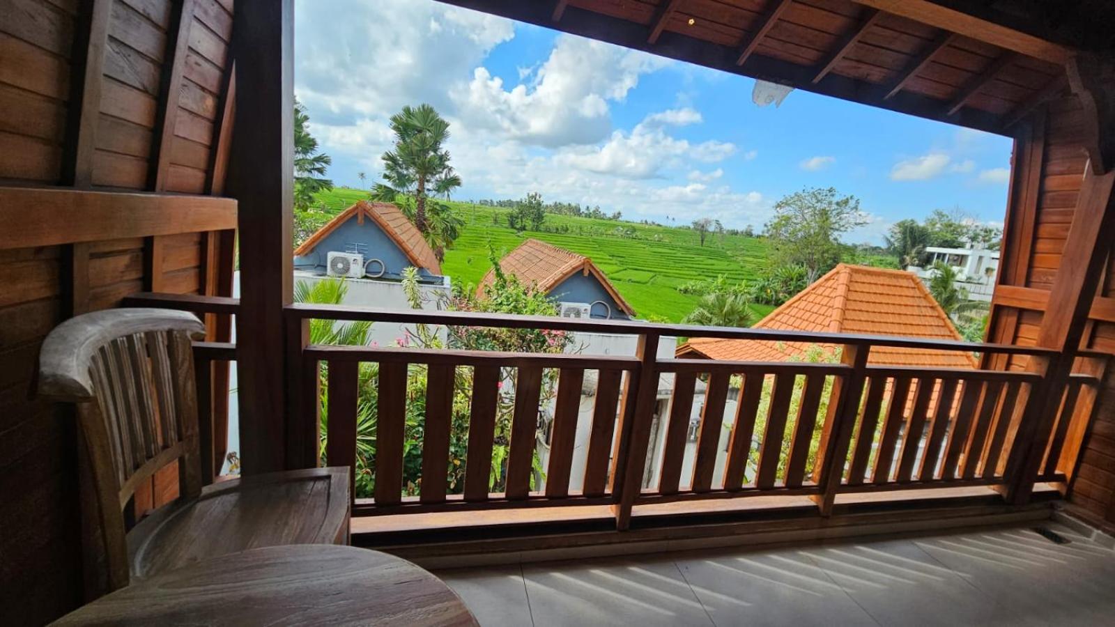Anzel Luxe Villa