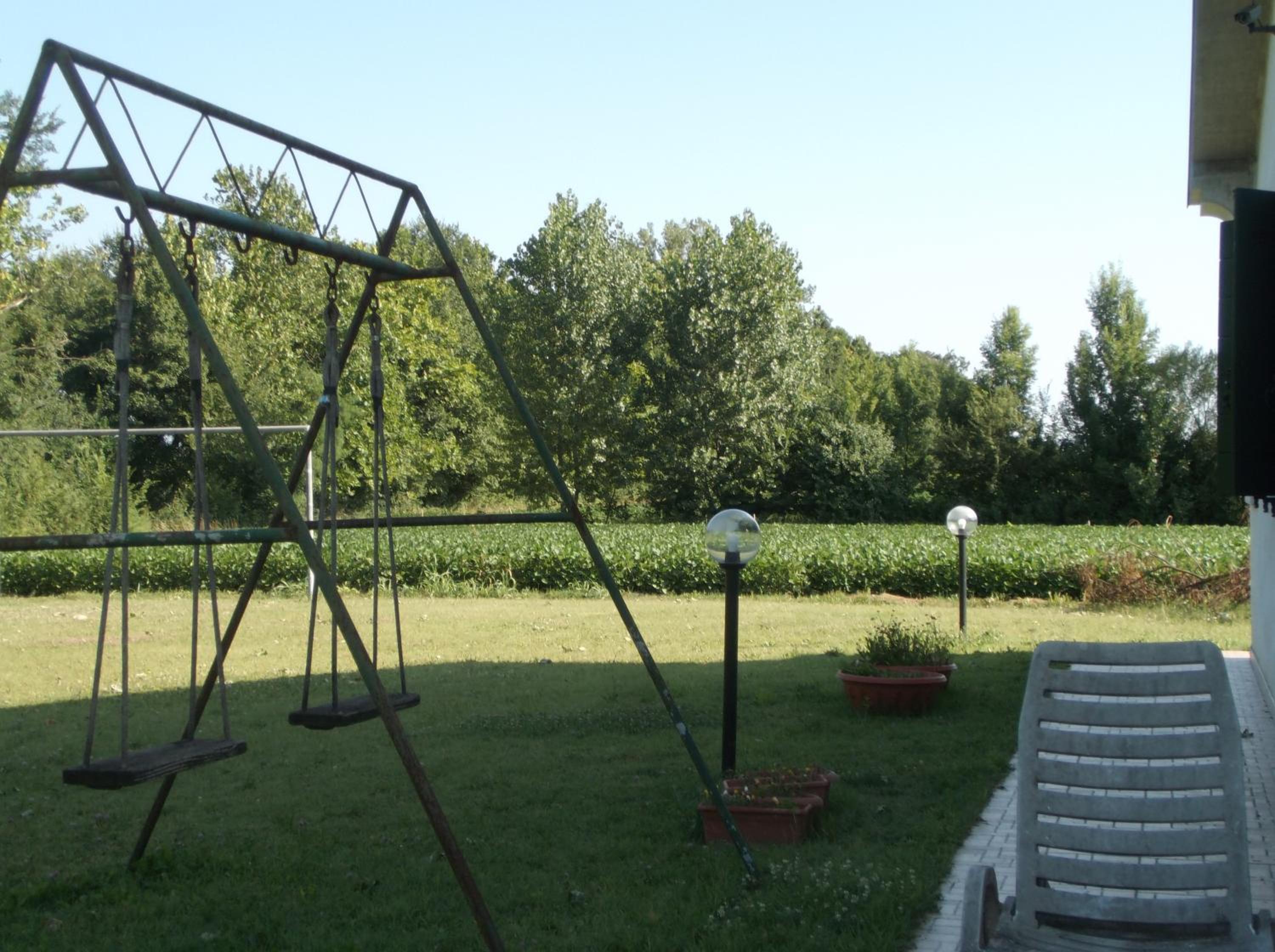 Photo 56