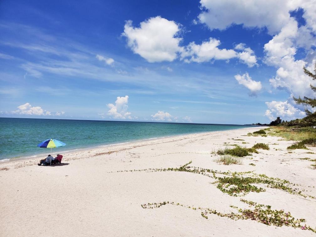 The Pearl Beach Inn