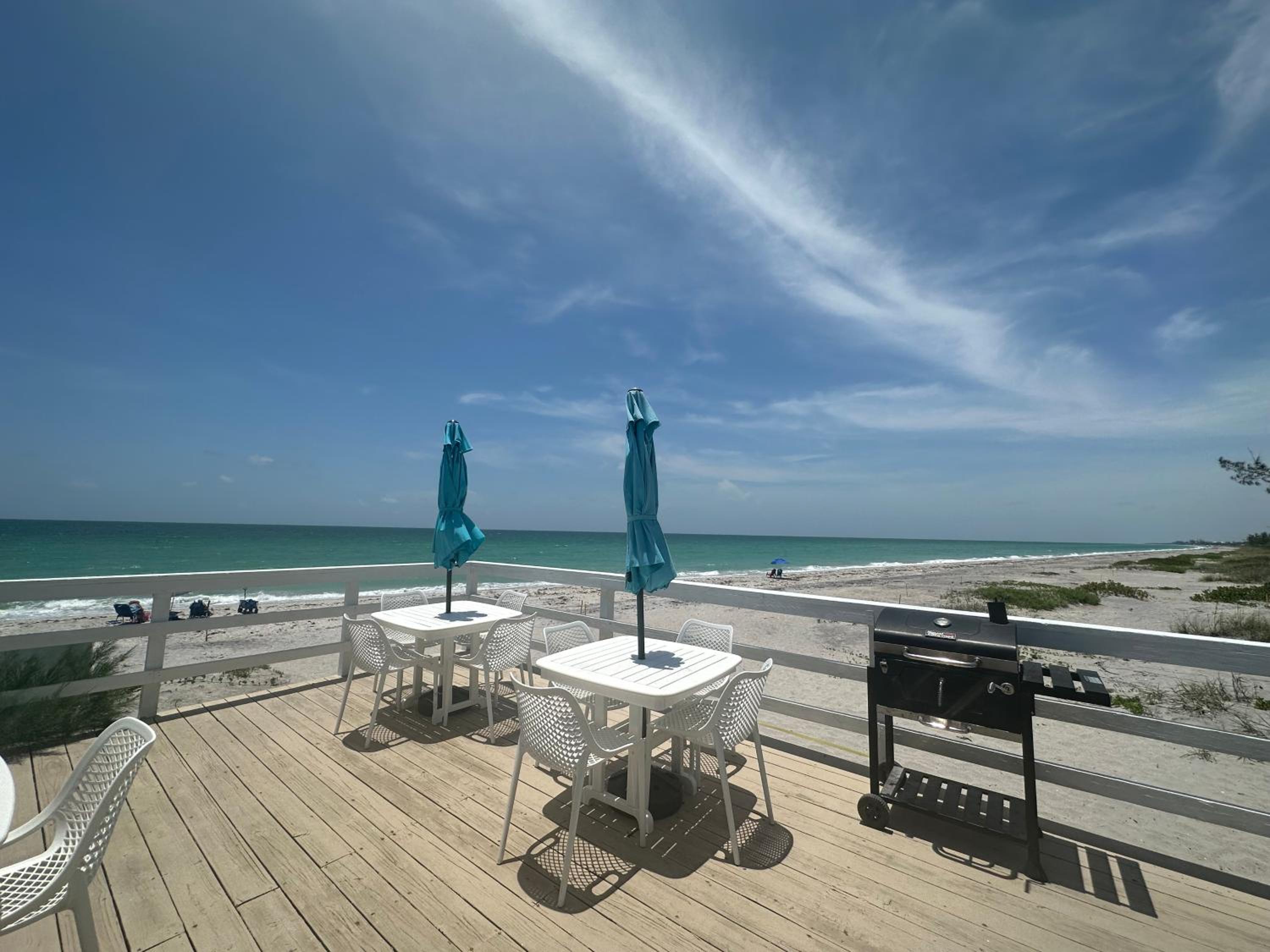 The Pearl Beach Inn