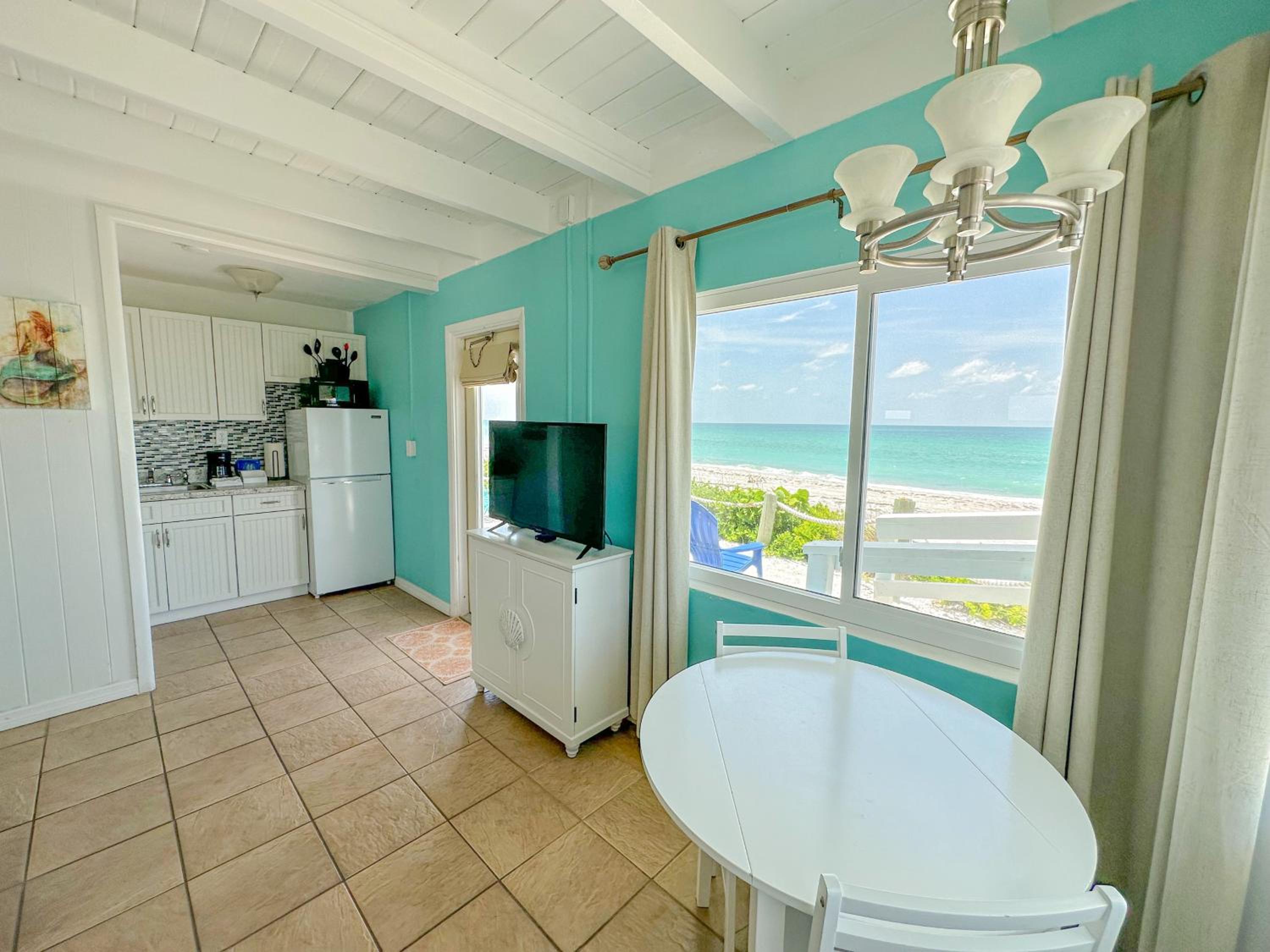 The Pearl Beach Inn