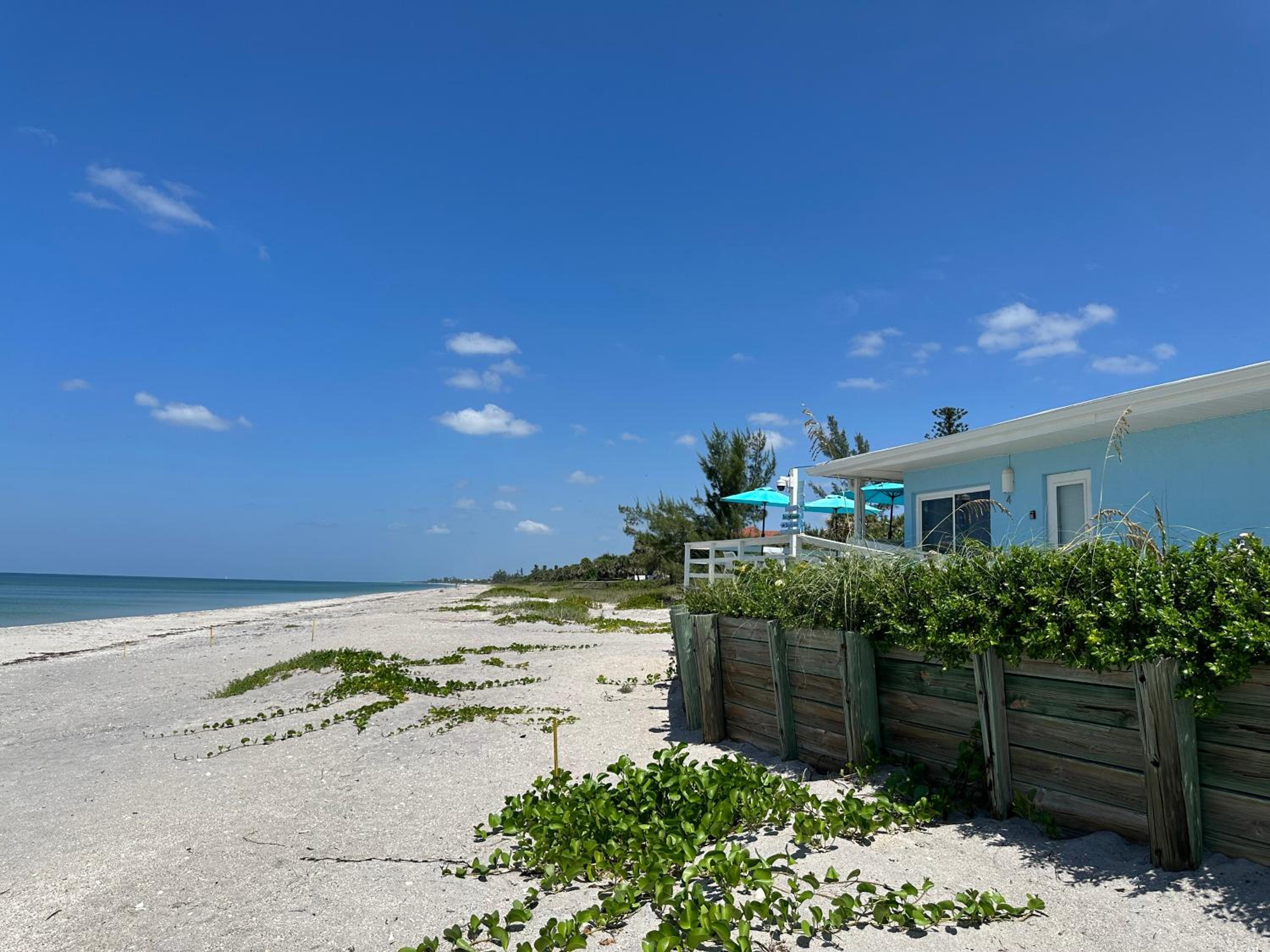 The Pearl Beach Inn