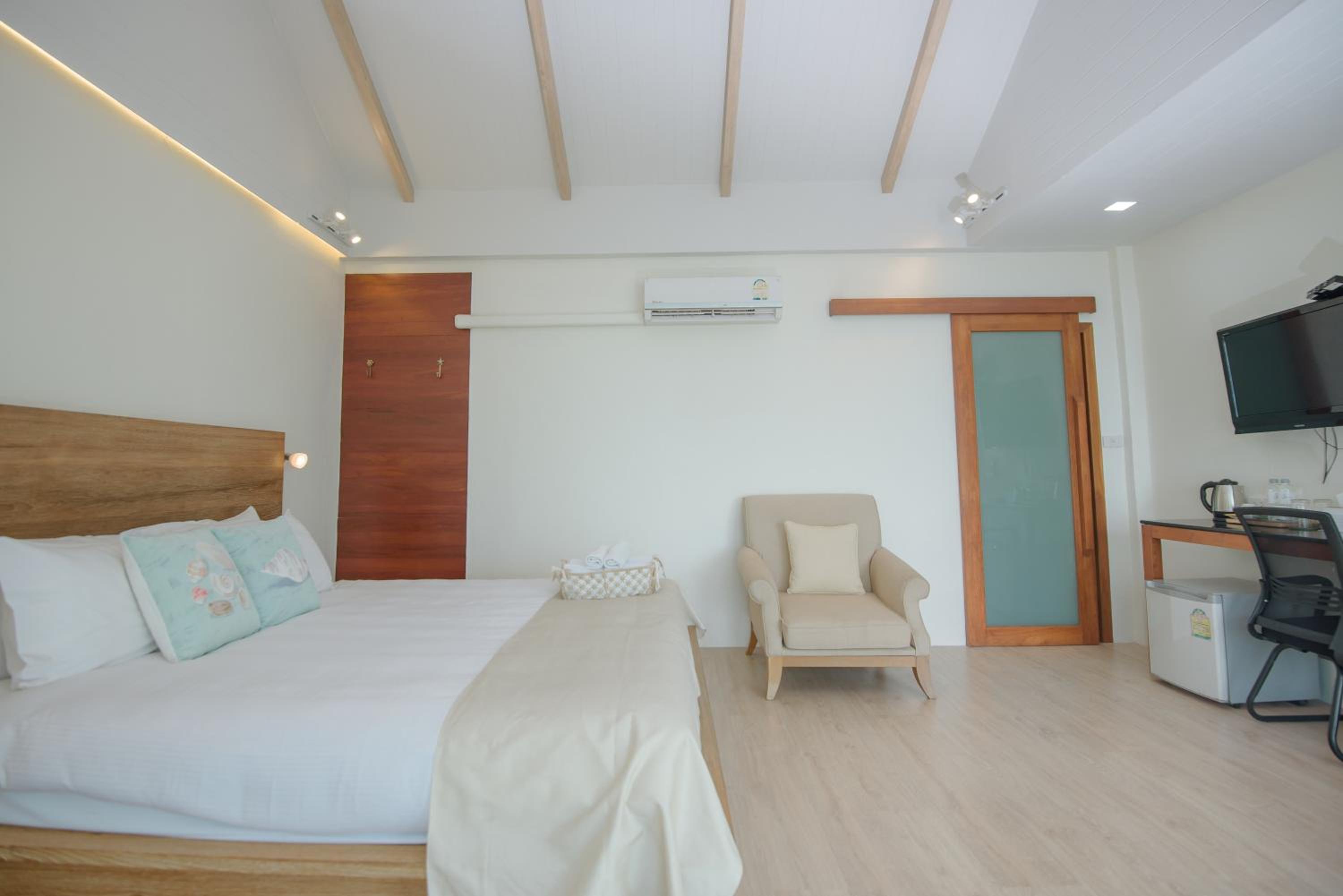 Seashell Village Resort