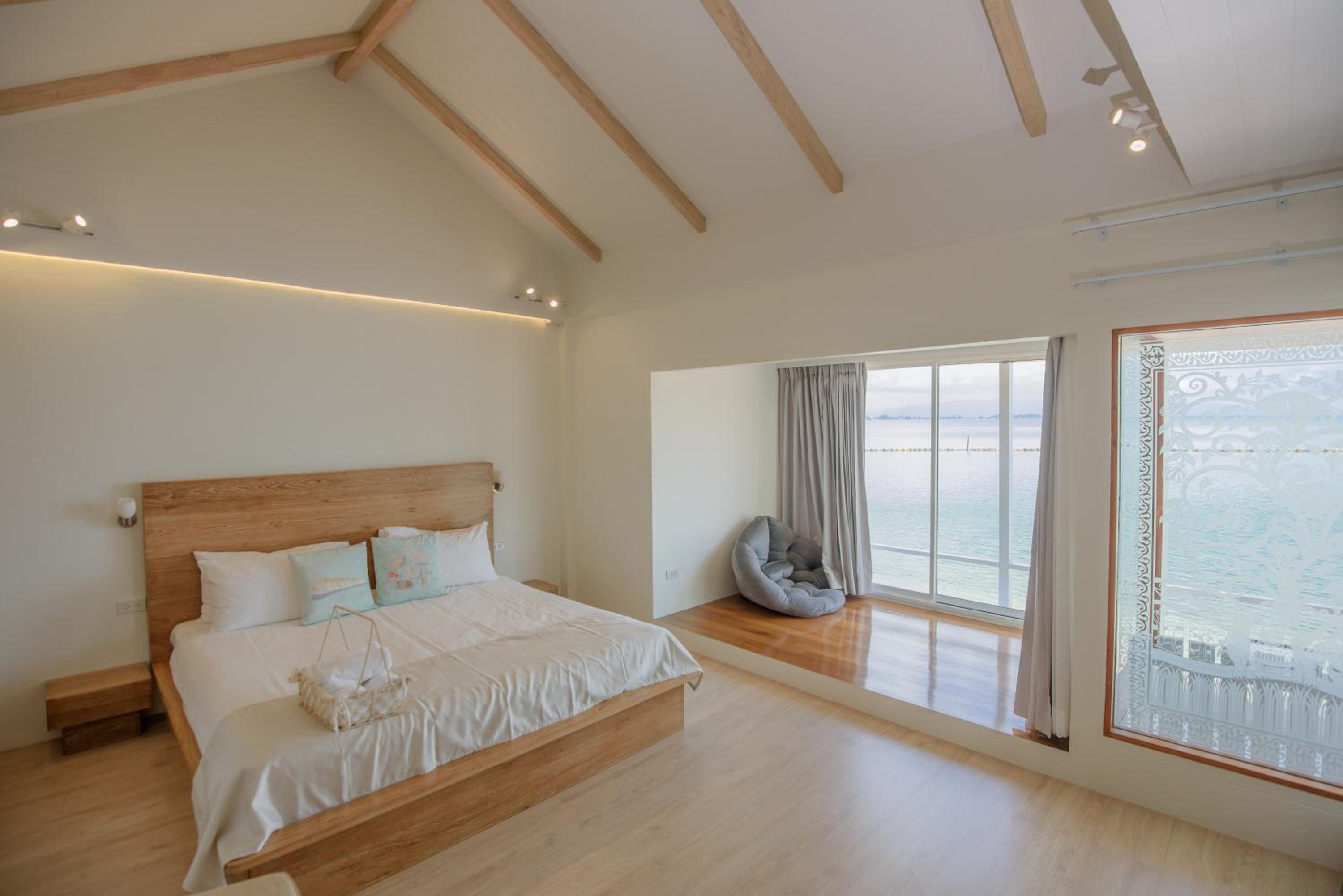 Seashell Village Resort
