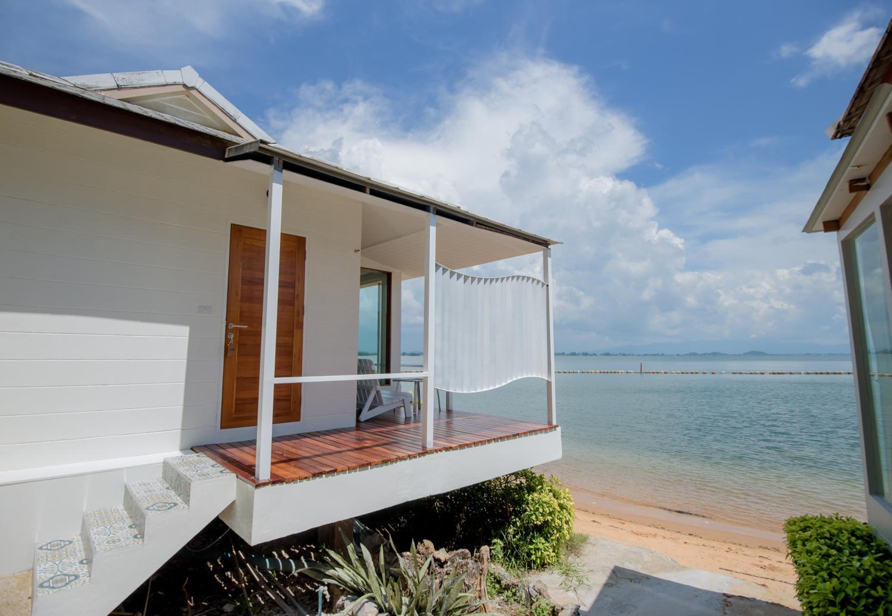 Seashell Village Resort