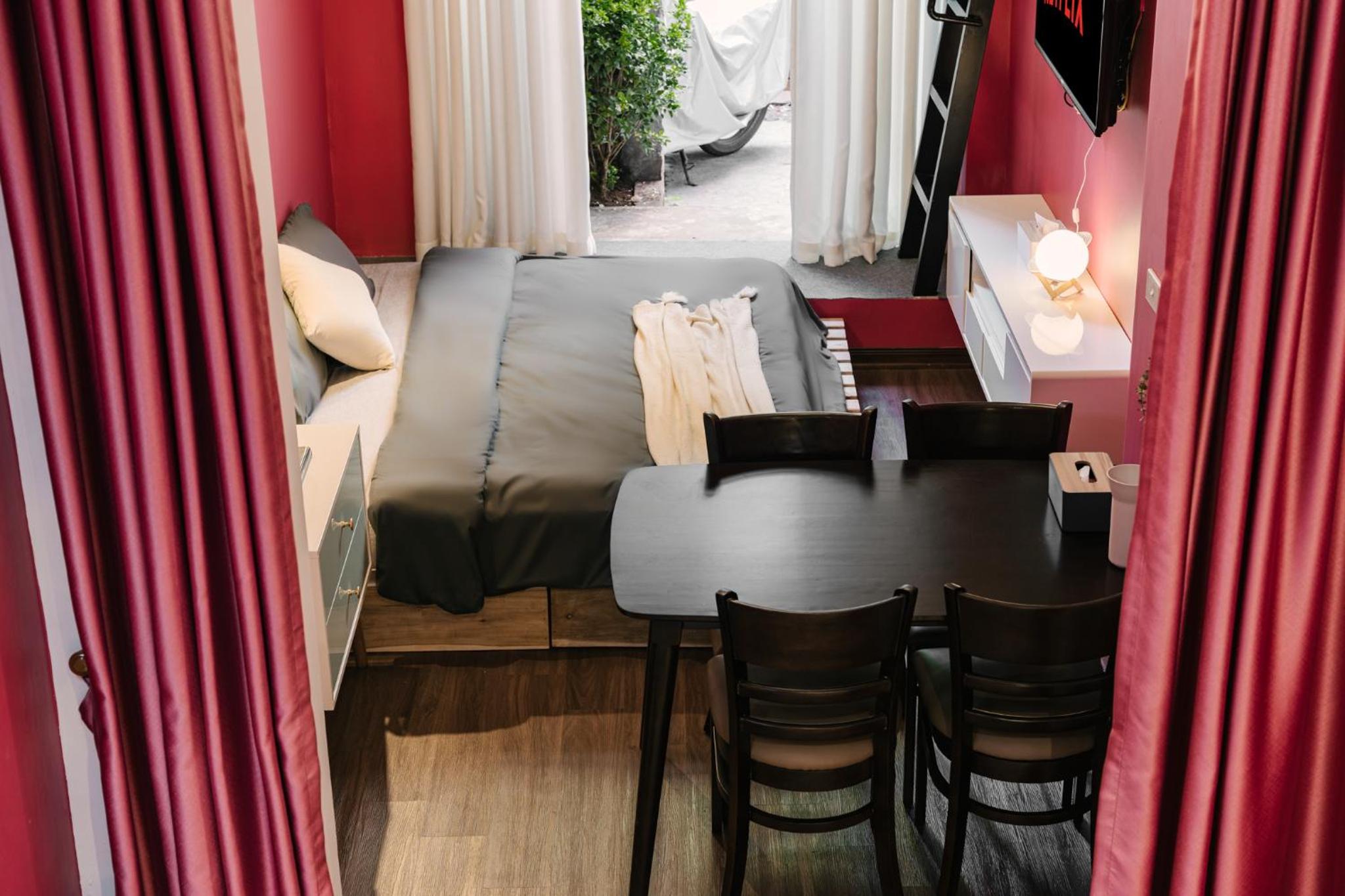 Full House For Rent with 2 Bedrooms in Center of Hanoi's Old Quarter Suitable for Family