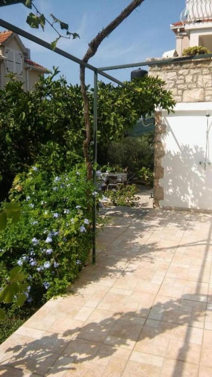 Apartment Milo - 50m from the sea view 4