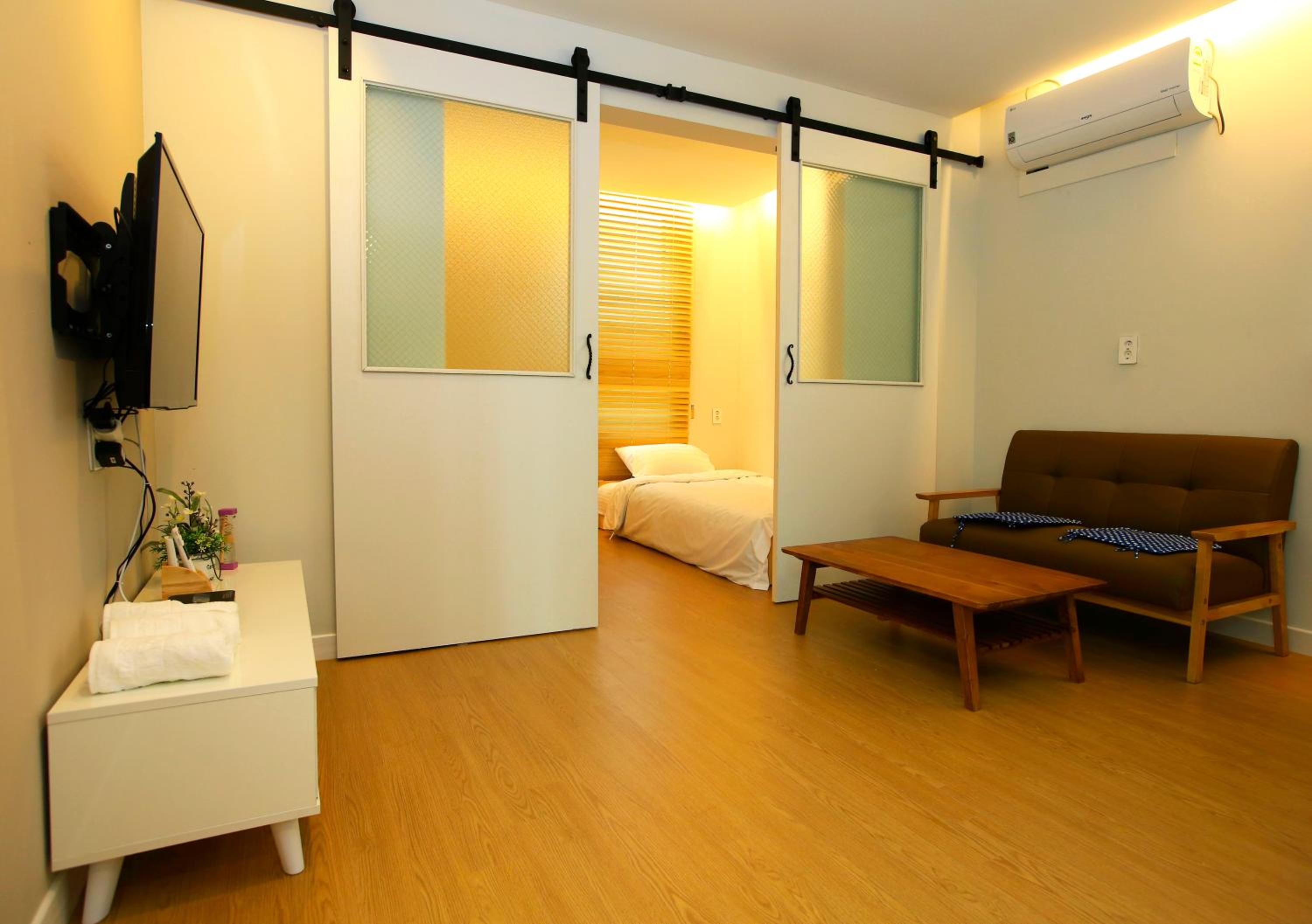 Jeju Vacations - Jimian Pension - Property Image 10