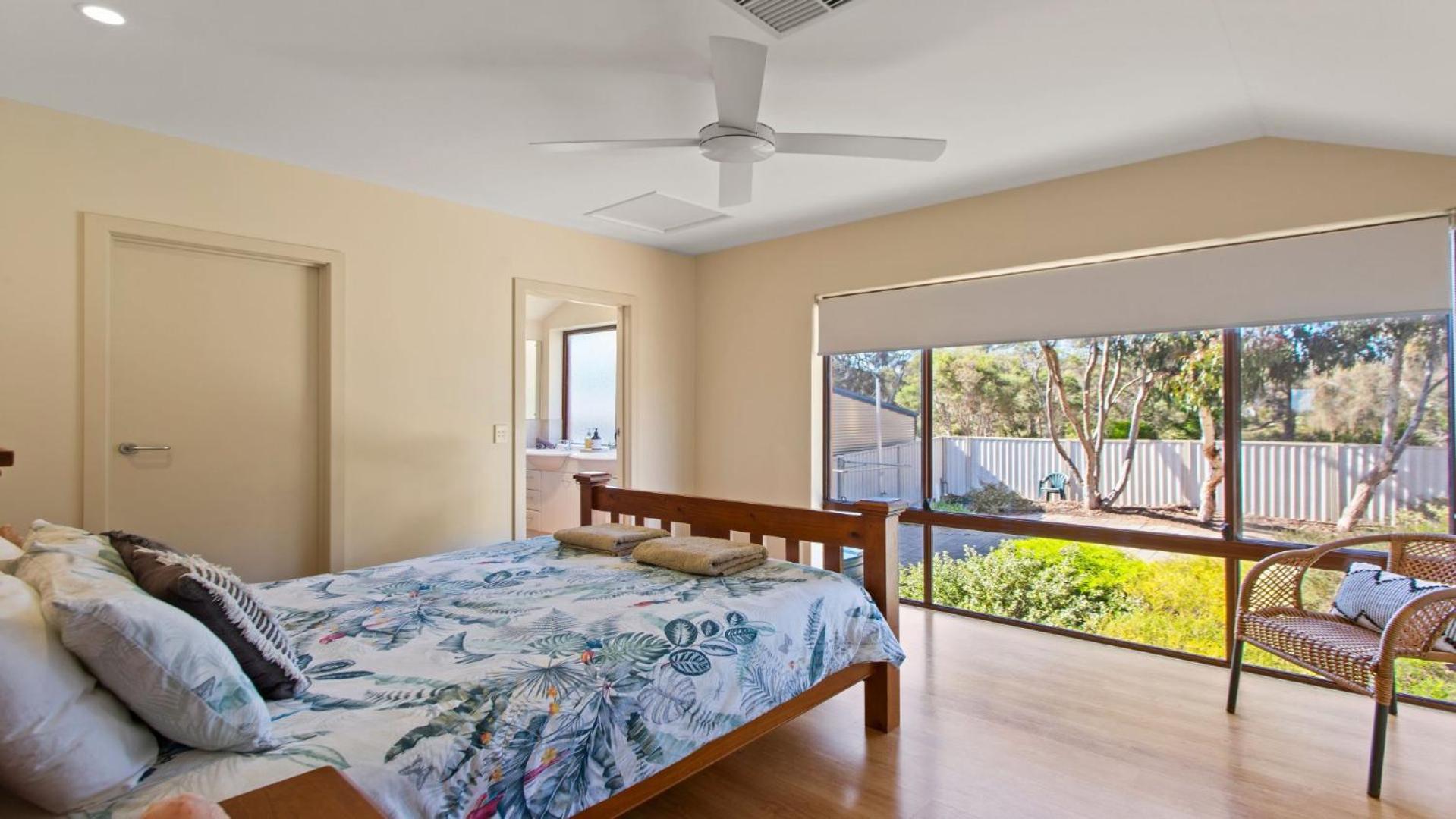 The Curly Seahorse - Fantastic, Affordable Holiday Home For Large Groups