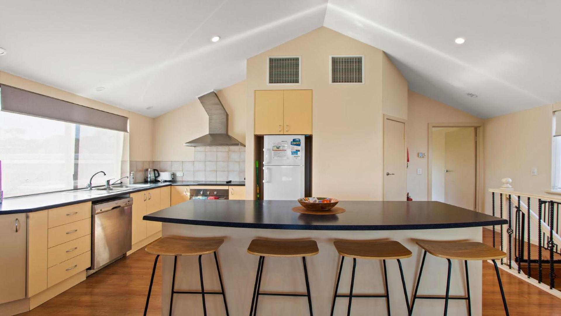 The Curly Seahorse - Fantastic, Affordable Holiday Home For Large Groups