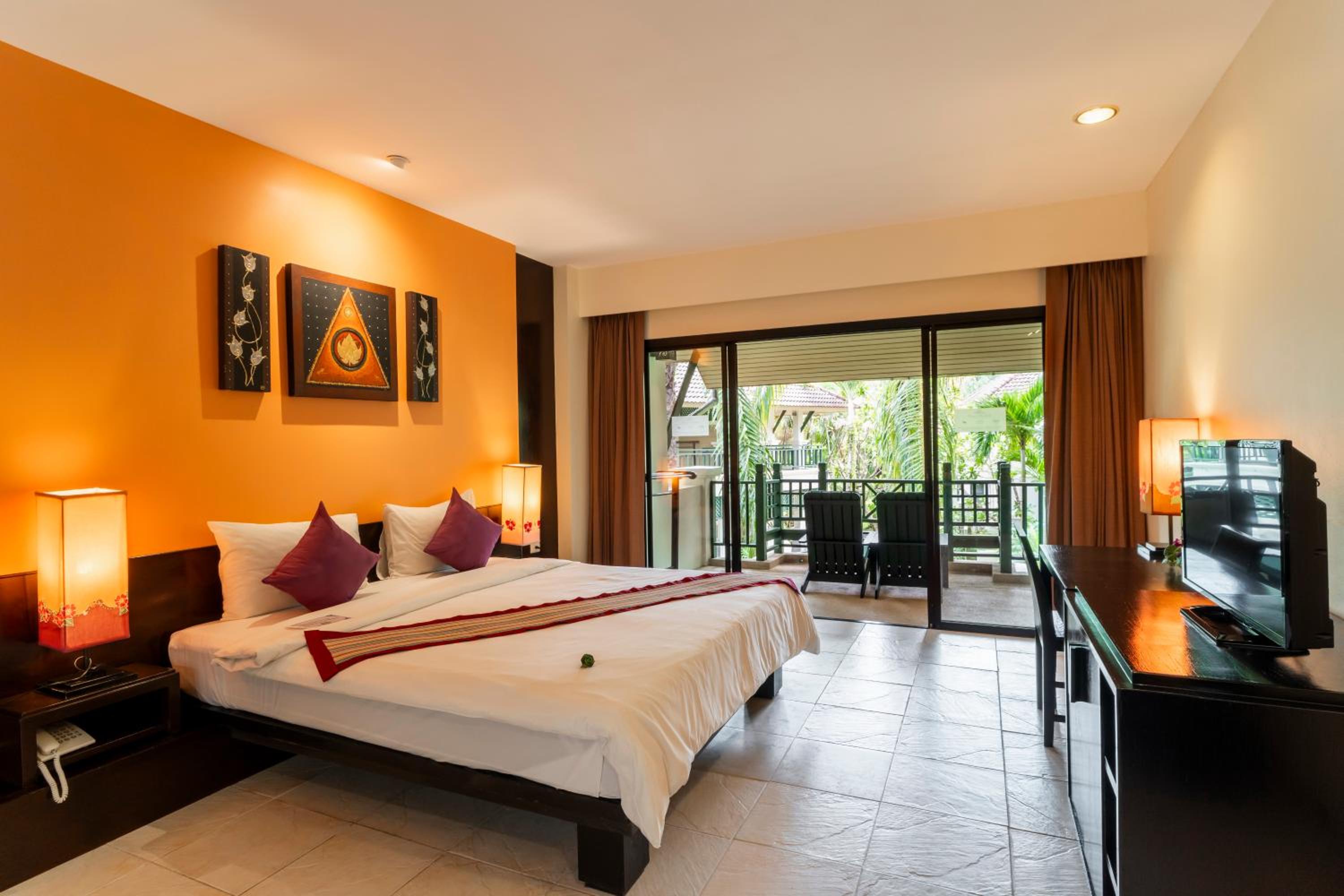 Baan Khaolak Beach Resort
