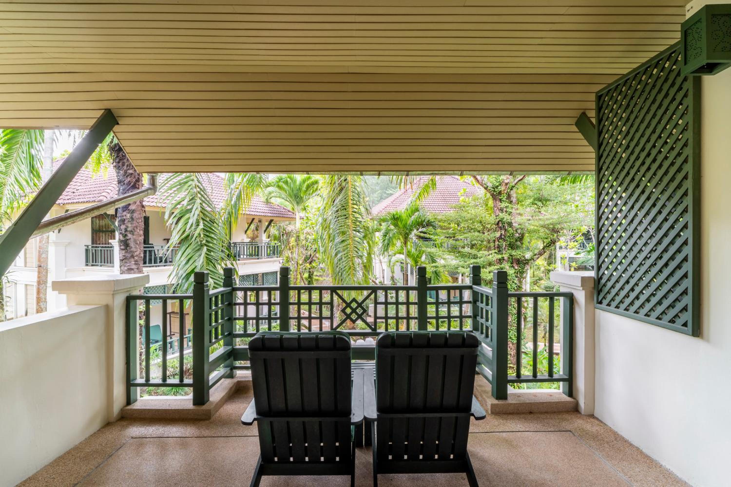 Baan Khaolak Beach Resort