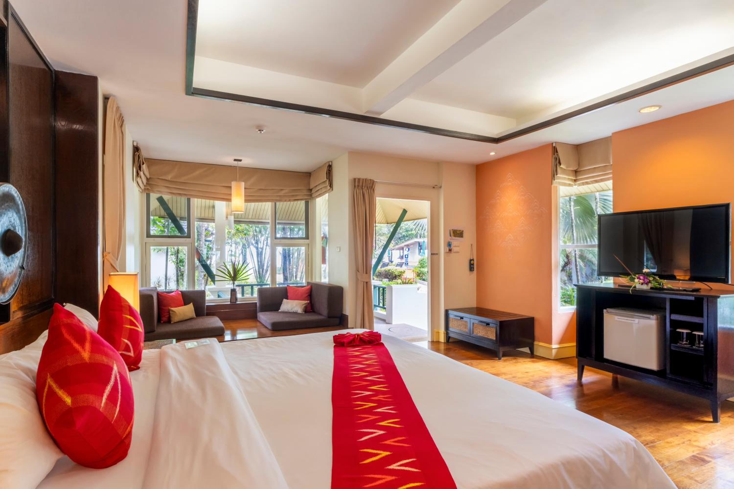 Baan Khaolak Beach Resort
