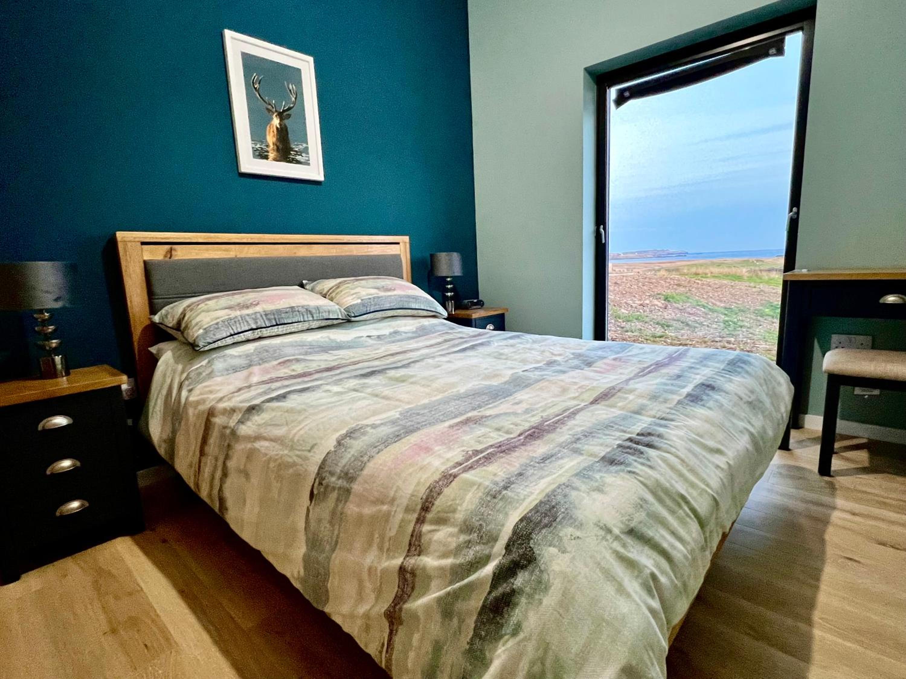 The Bothy, Vatten, Dunvegan view 3