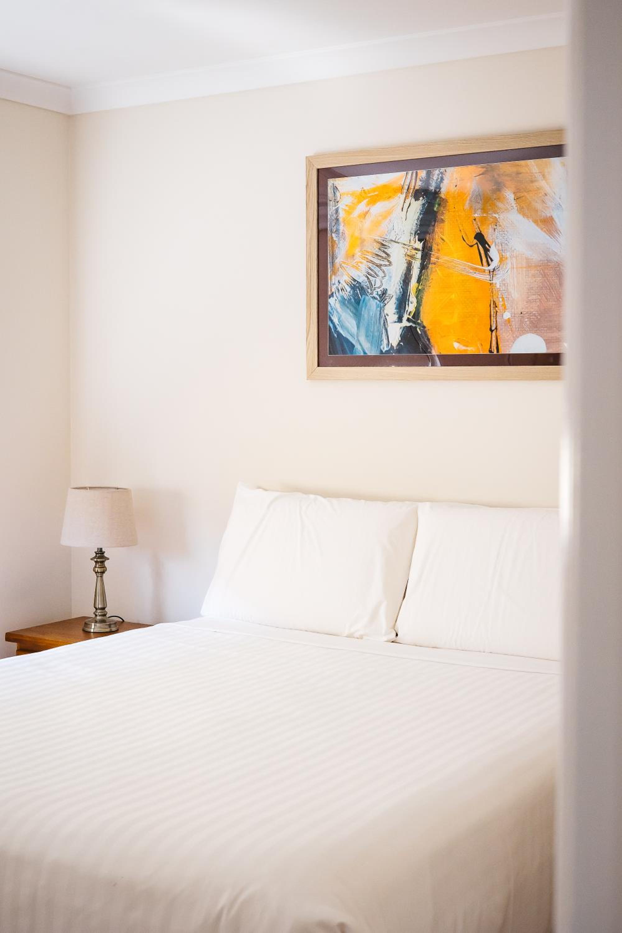 Owen's Hideaway by the BnB Collection