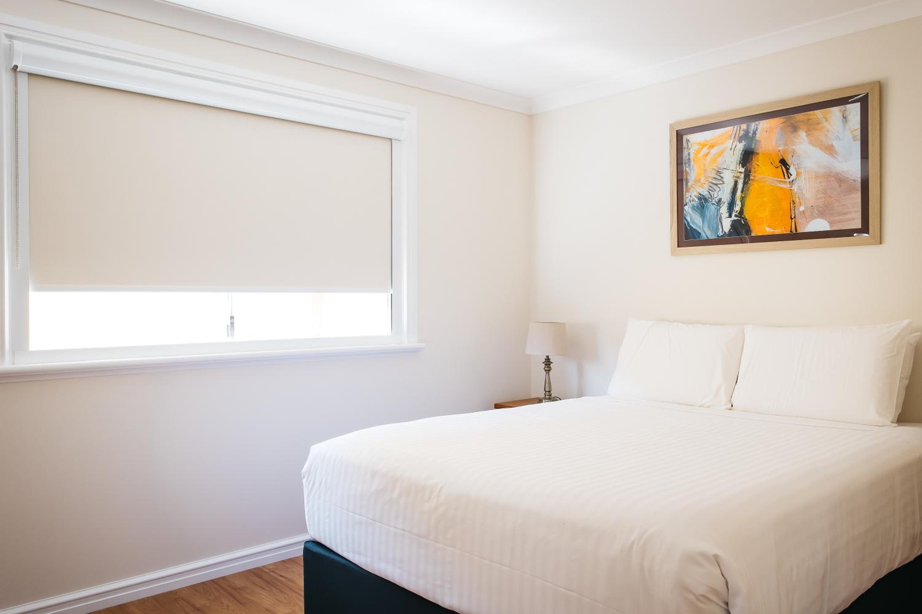 Owen's Hideaway by the BnB Collection