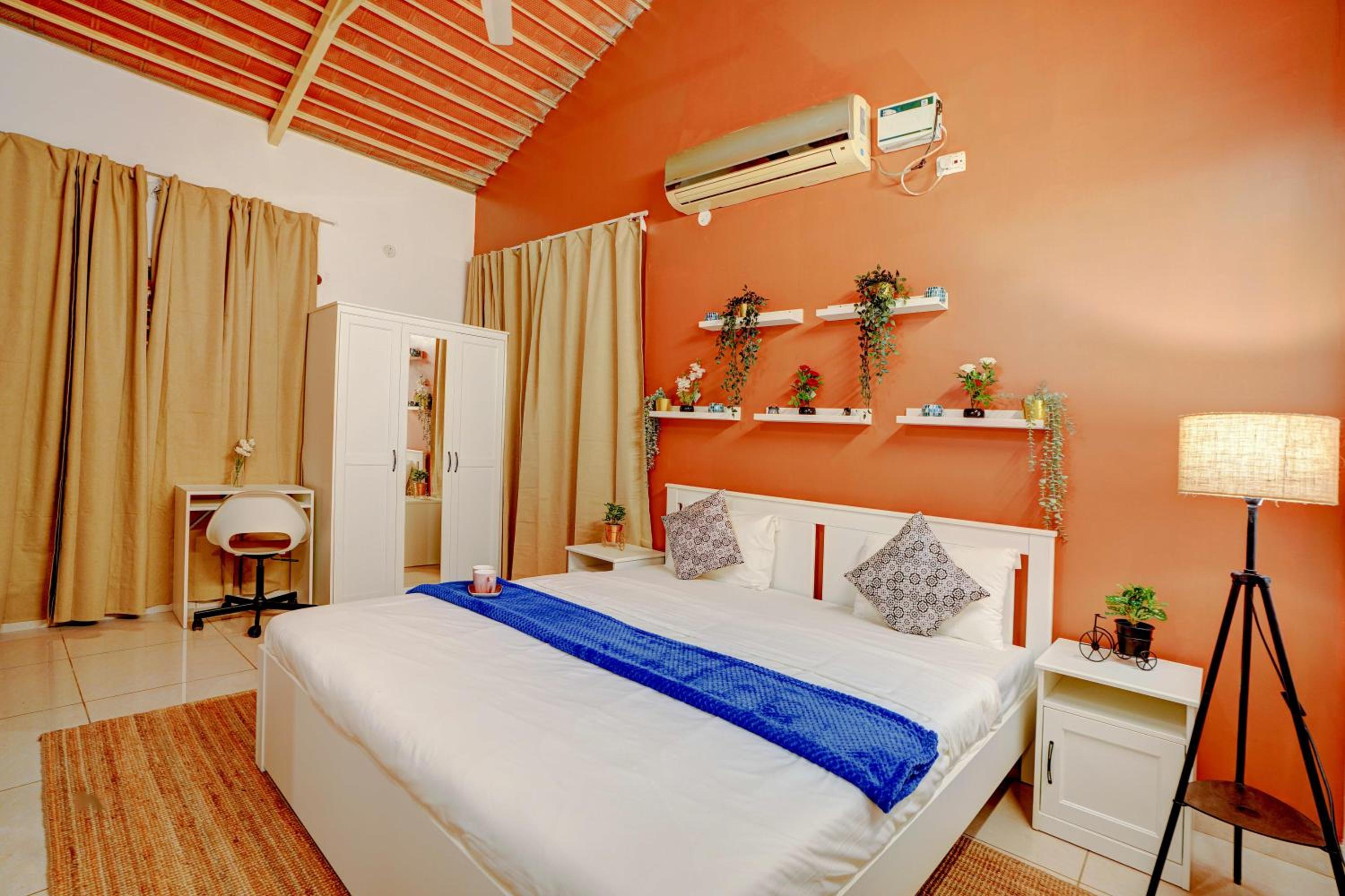 NatureScape by StayJade Pool Jacuzzi Orchard Blr view 5