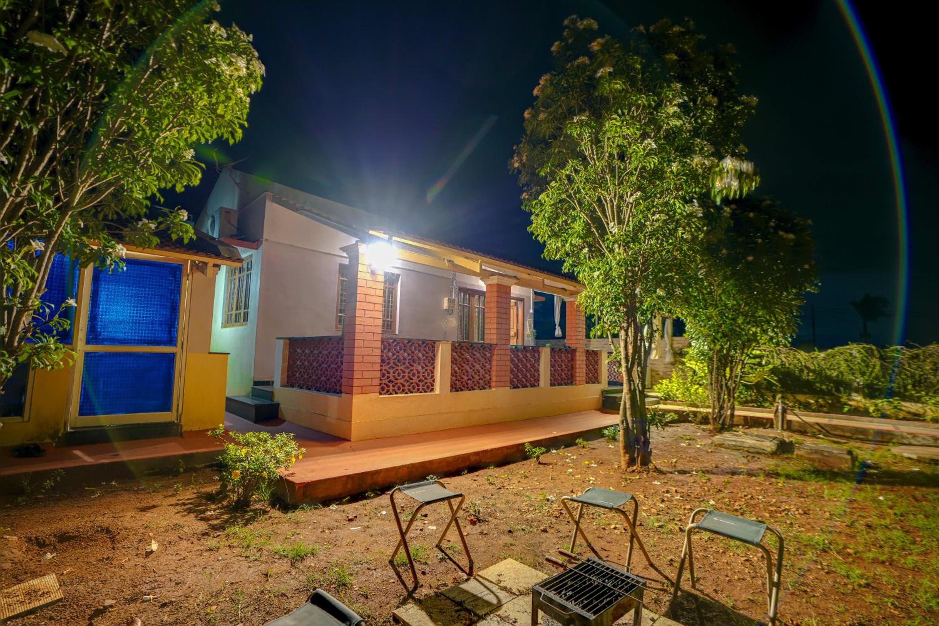 NatureScape by StayJade Pool Jacuzzi Orchard Blr view 3