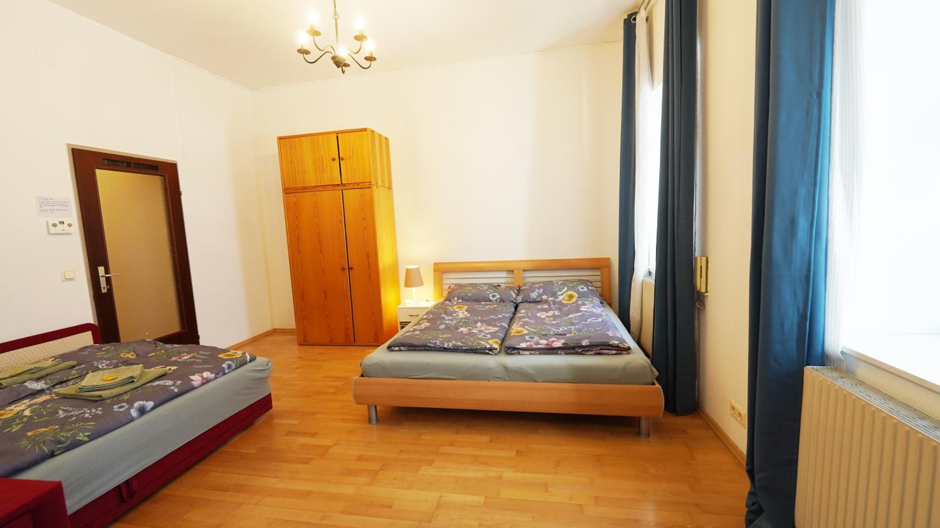 CozyNite Premium Apartment Hernals 1