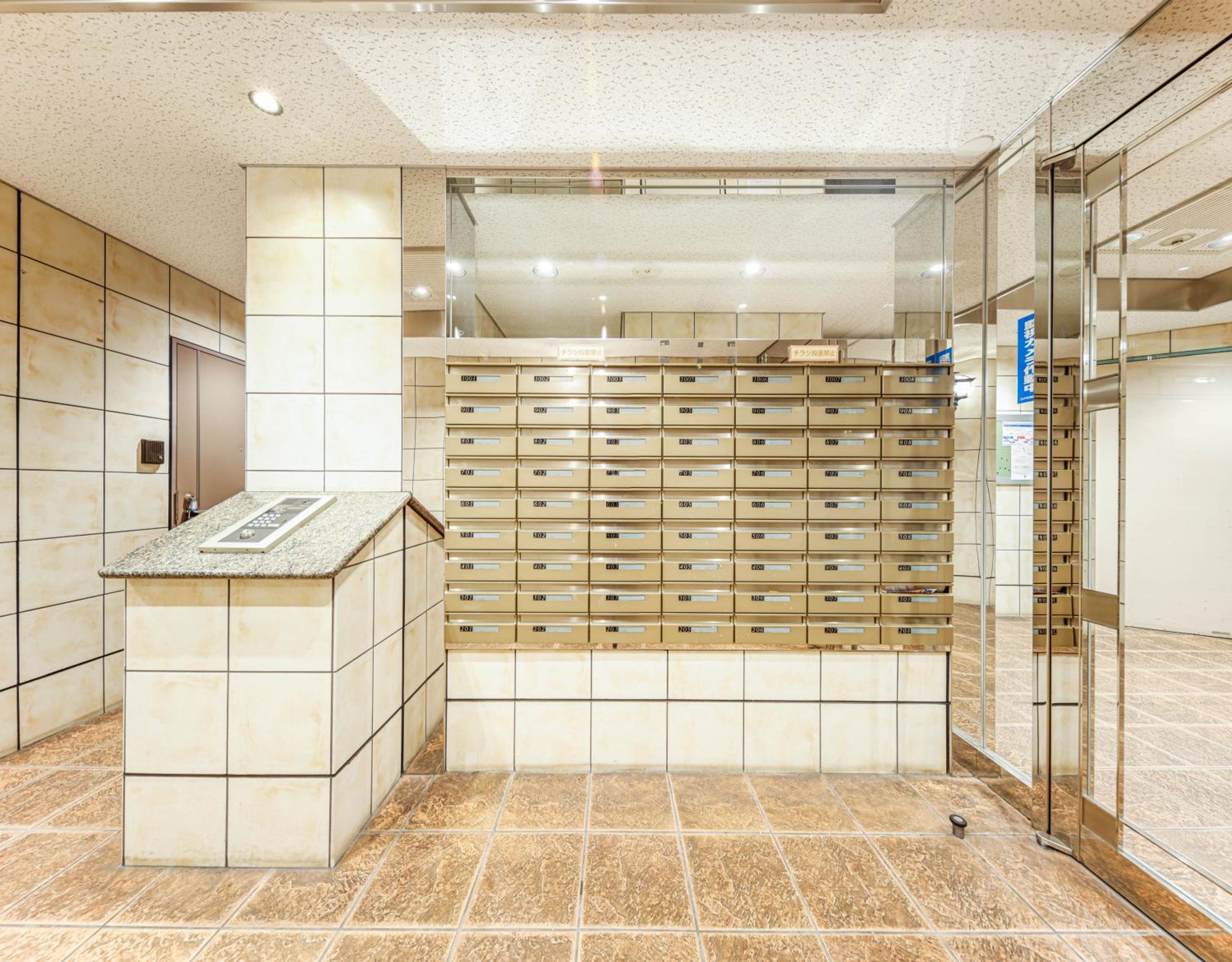 Lite House Shinsaibashi V