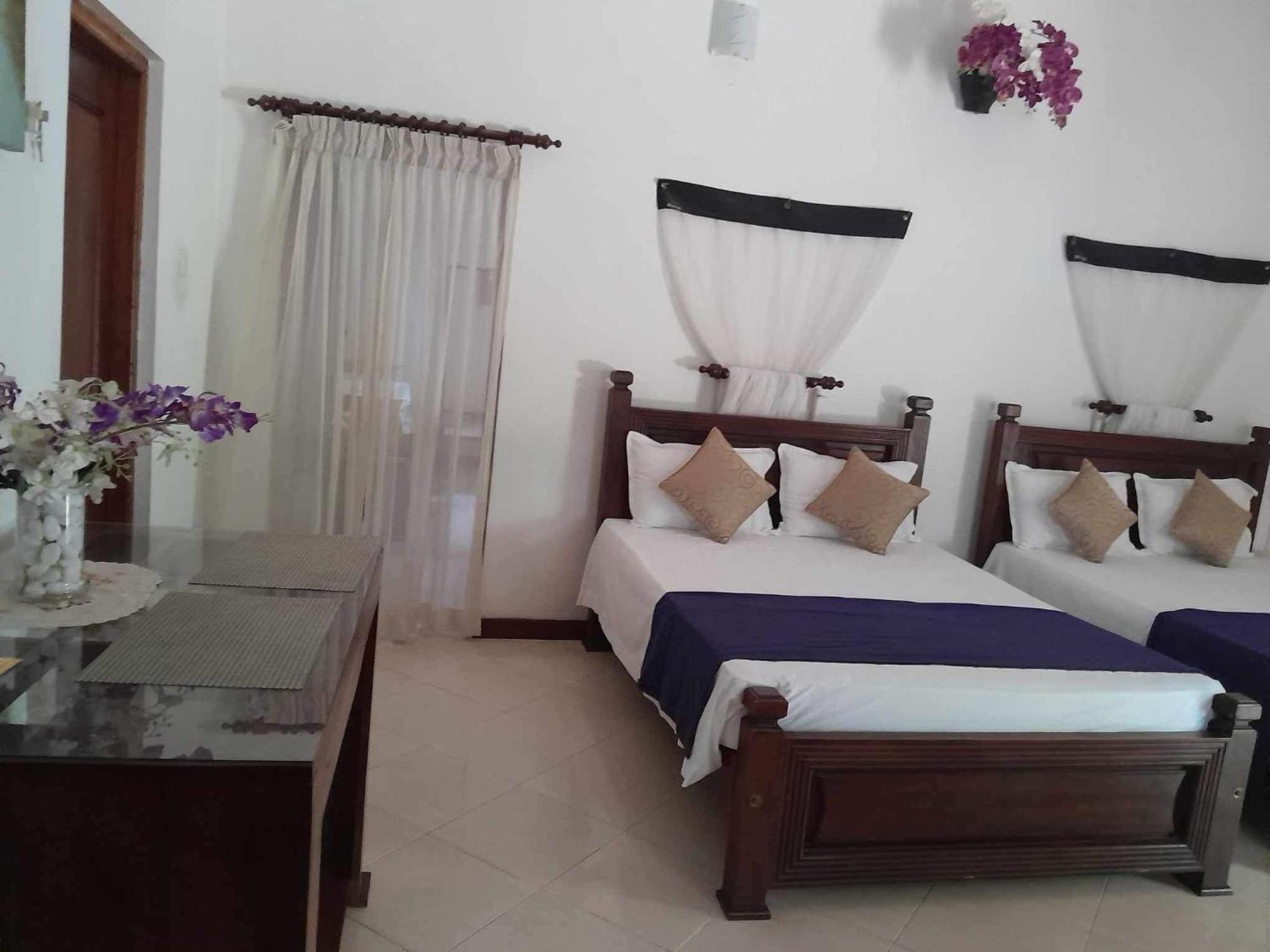 Hemamala Bungalow