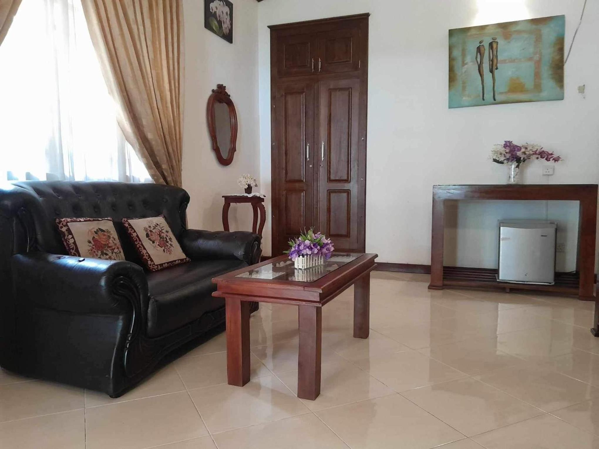Hemamala Bungalow