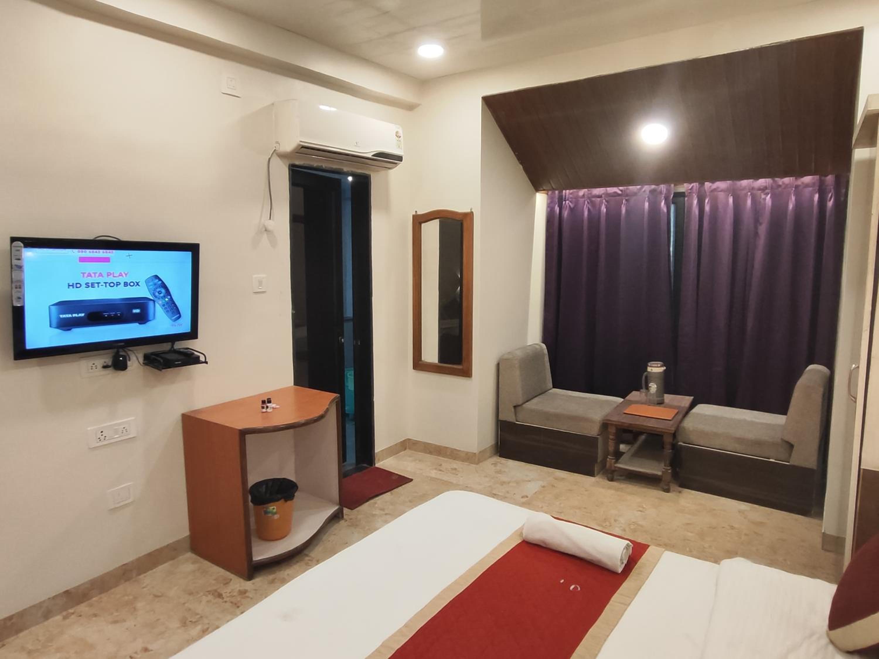 Hotel Always Welcome - Property Image 9