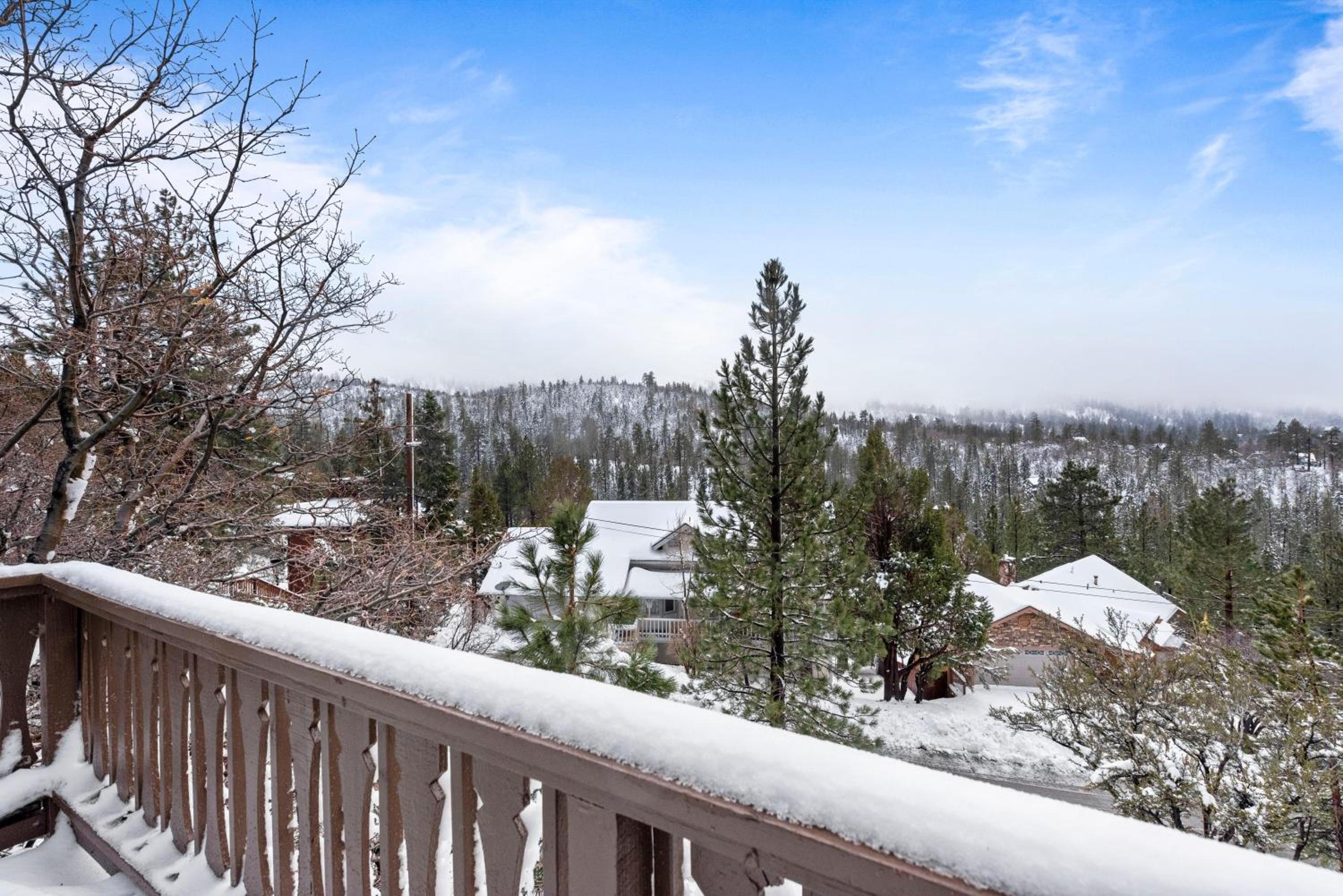 Canyon Crest View - Close to Lake and Slopes view 2