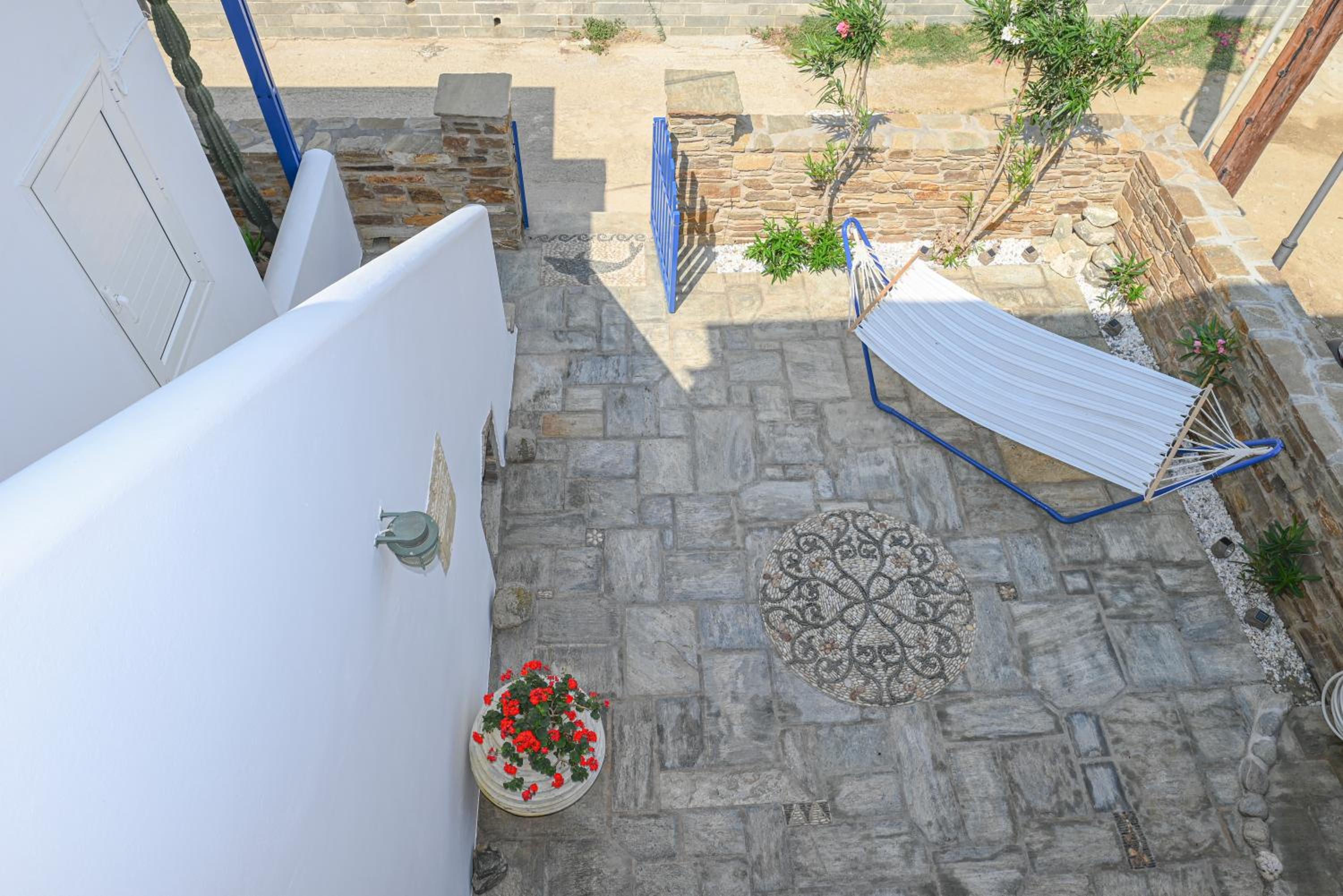 Exilze House Beachfront Kionia