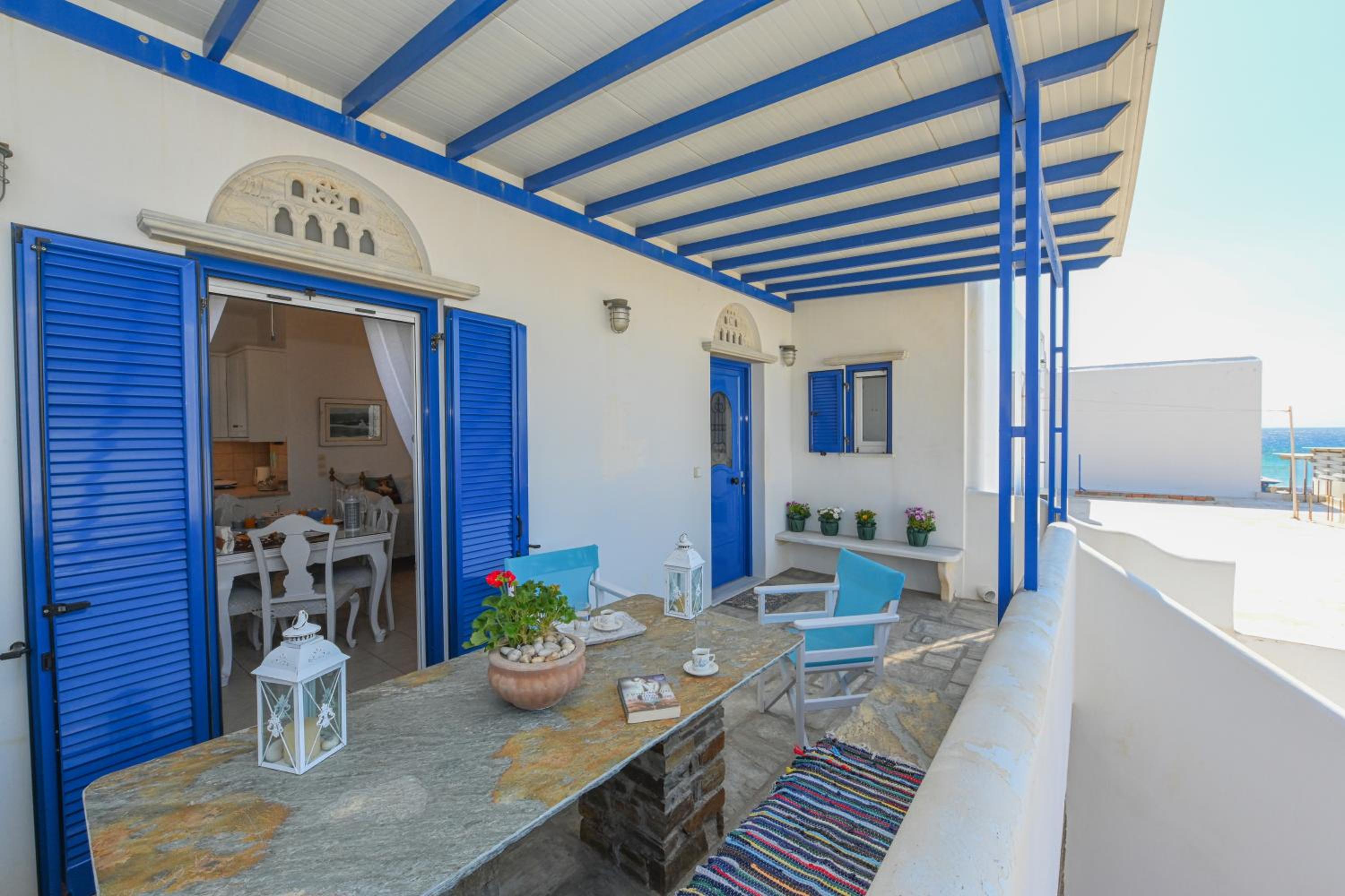 Exilze House Beachfront Kionia
