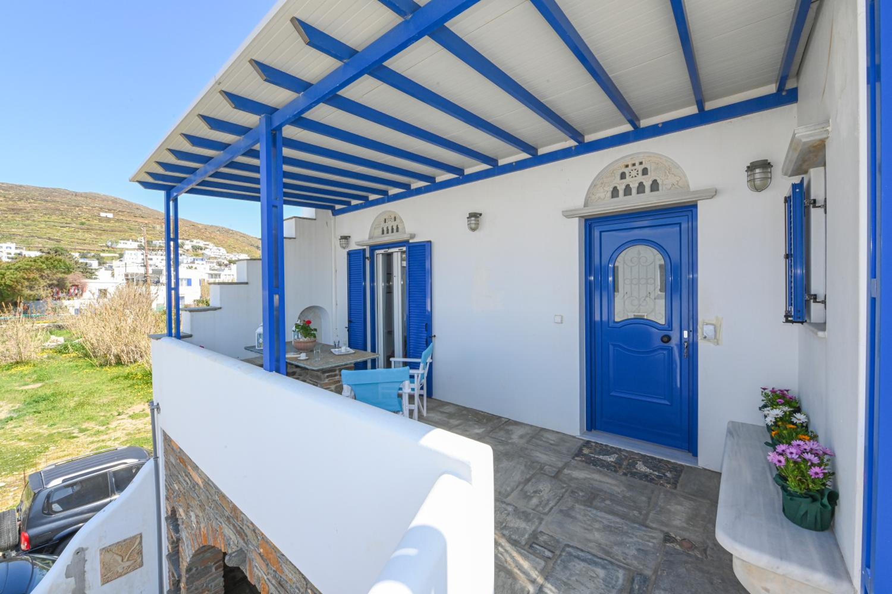 Exilze House Beachfront Kionia