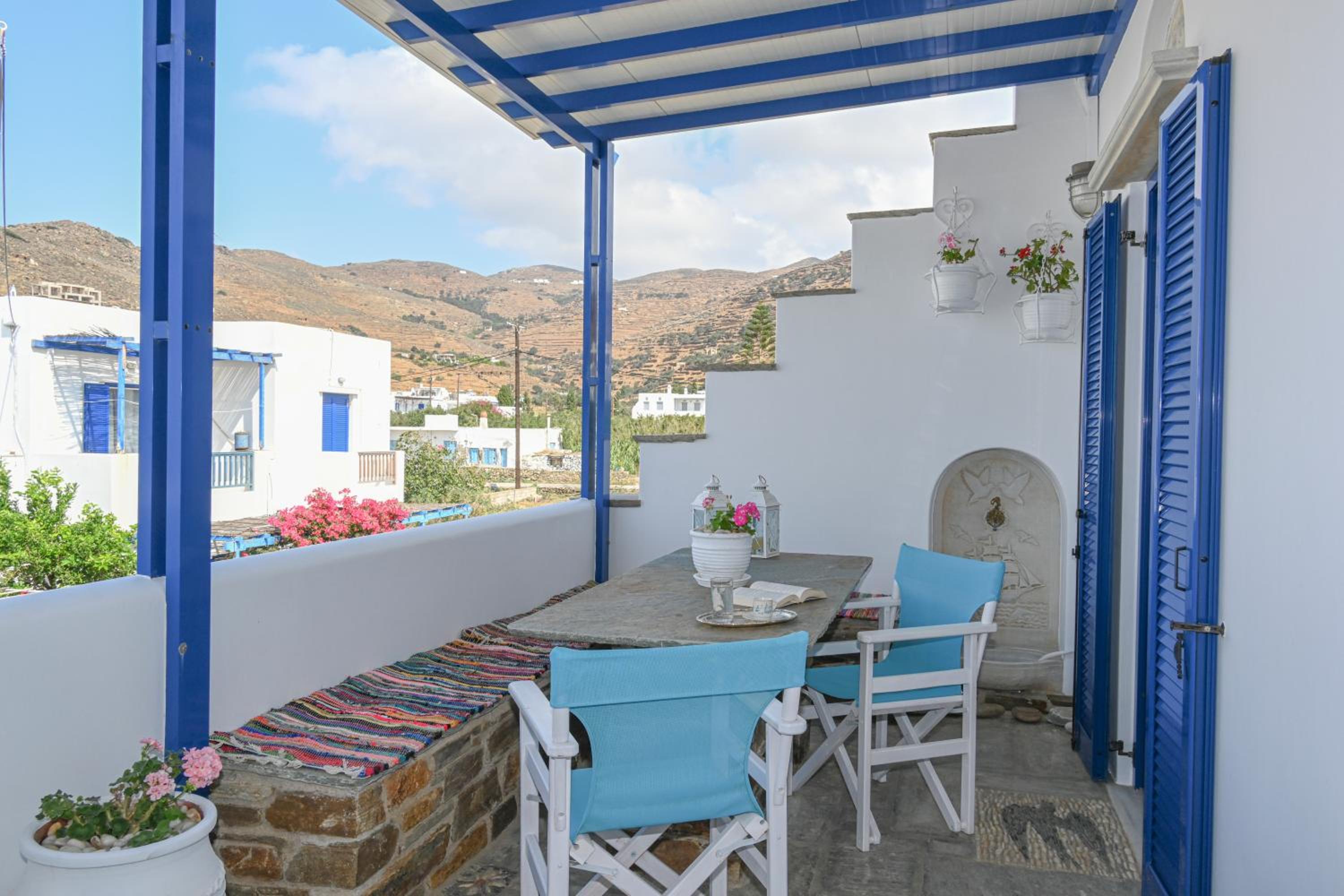 Exilze House Beachfront Kionia