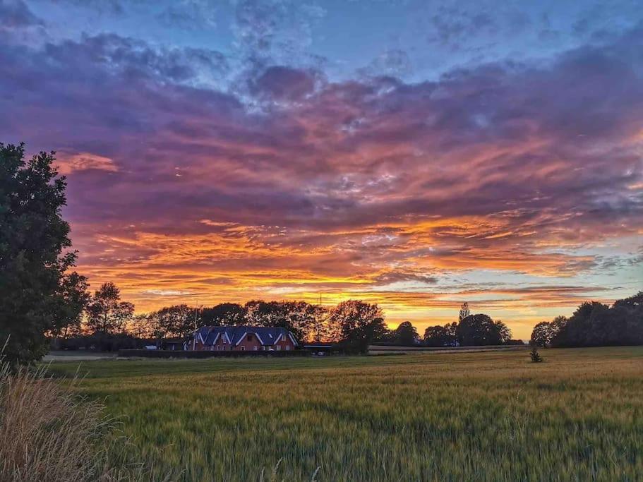 Kongsholmlund. Enjoy the countryside.