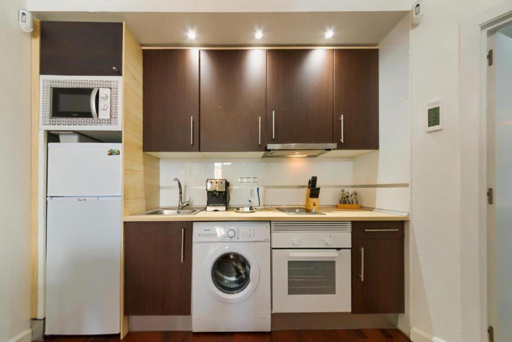 Apartments Holidays2Malaga City Center
