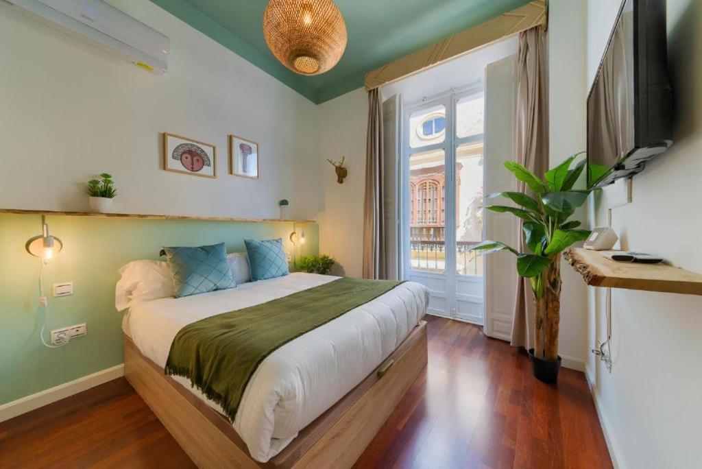 Apartments Holidays2Malaga City Center
