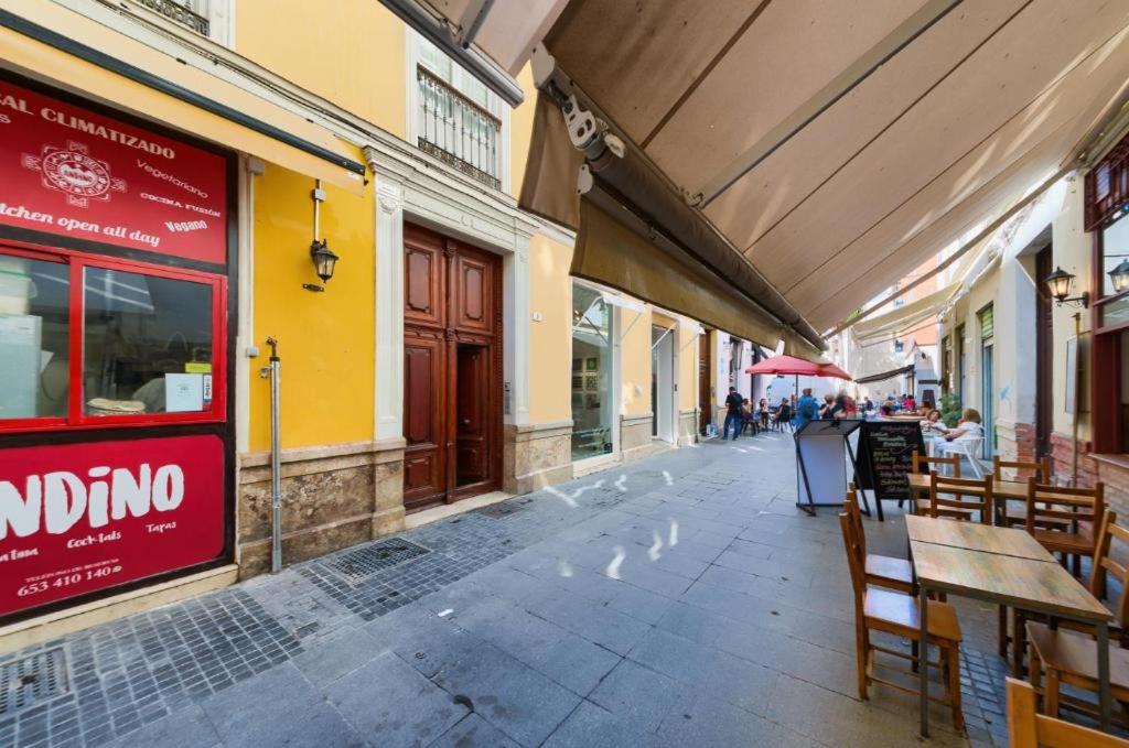 Apartments Holidays2Malaga City Center