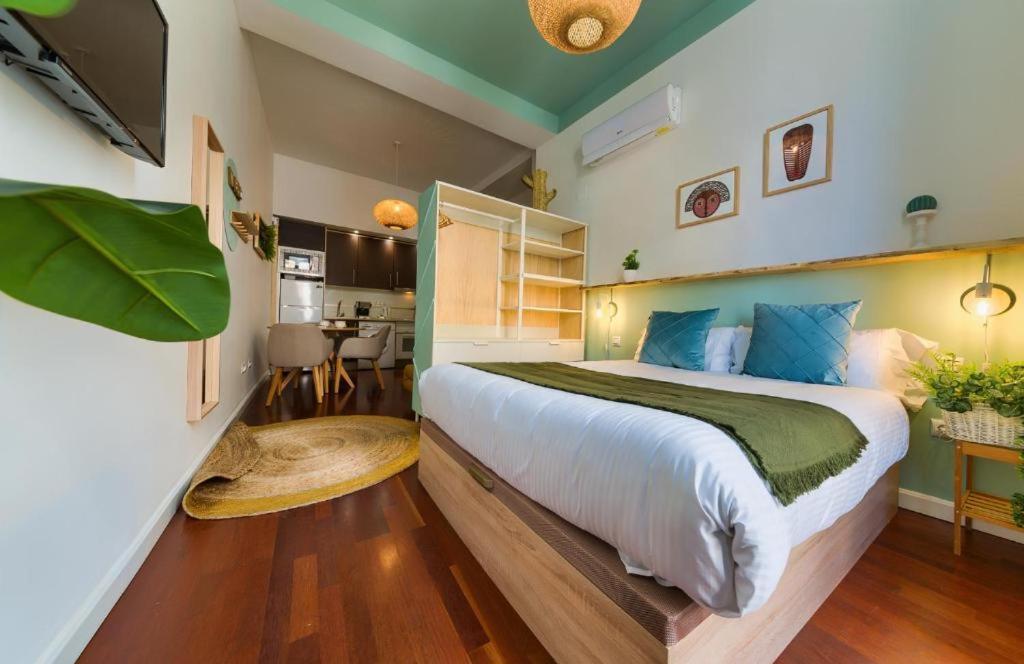 Apartments Holidays2Malaga City Center