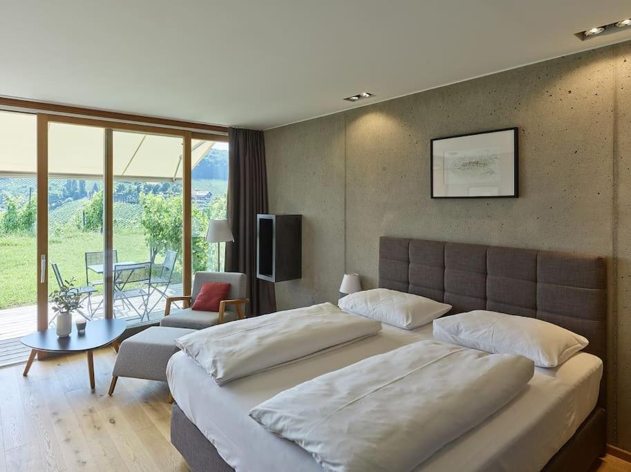 *Relax Apartment* für 4 am Weinberg mit Sauna
