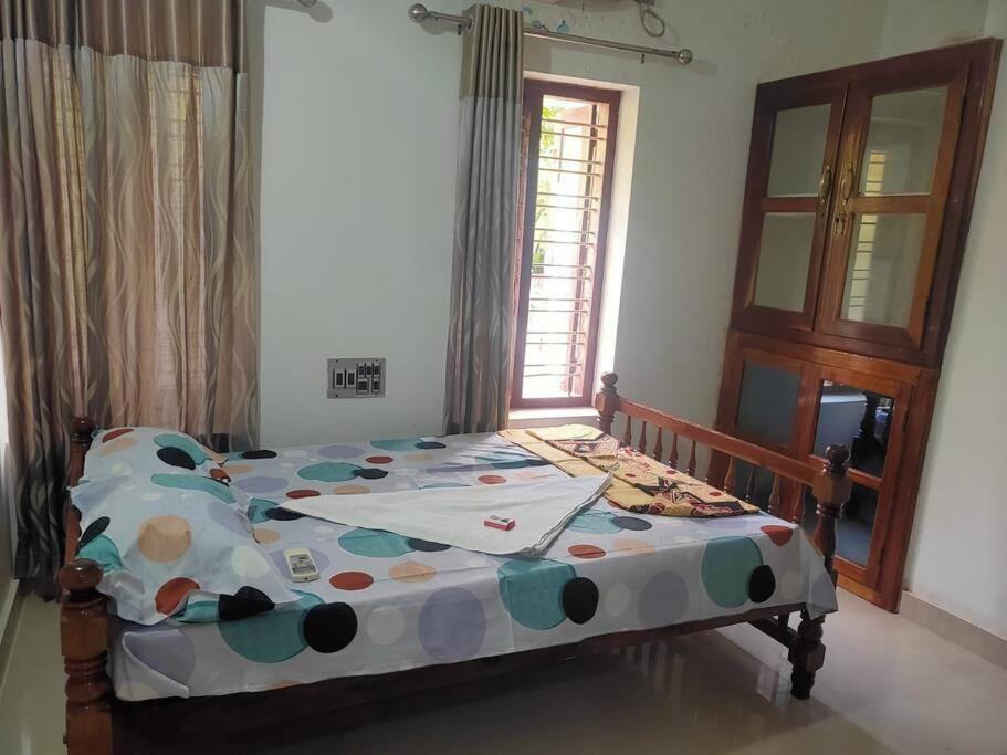 Varkala- Aroma Ac pvt Villa hammocks kitchen