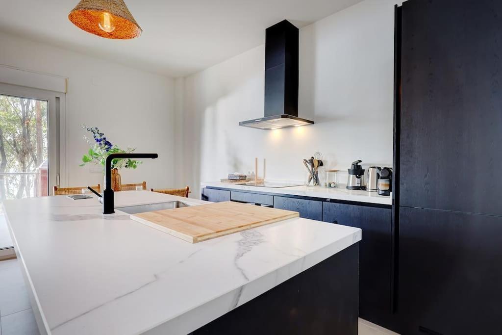 Apartment Alejandra - Gerenoveerd appartement direct aan zee