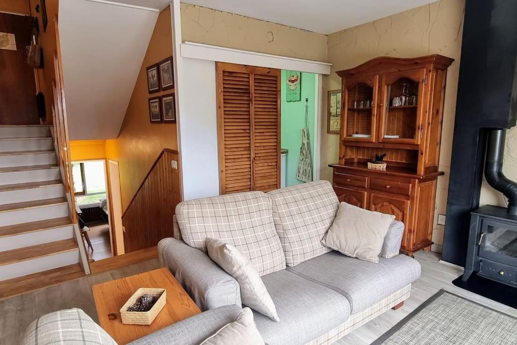Family Place, Next to Ski Lift & Mountain view! view 4