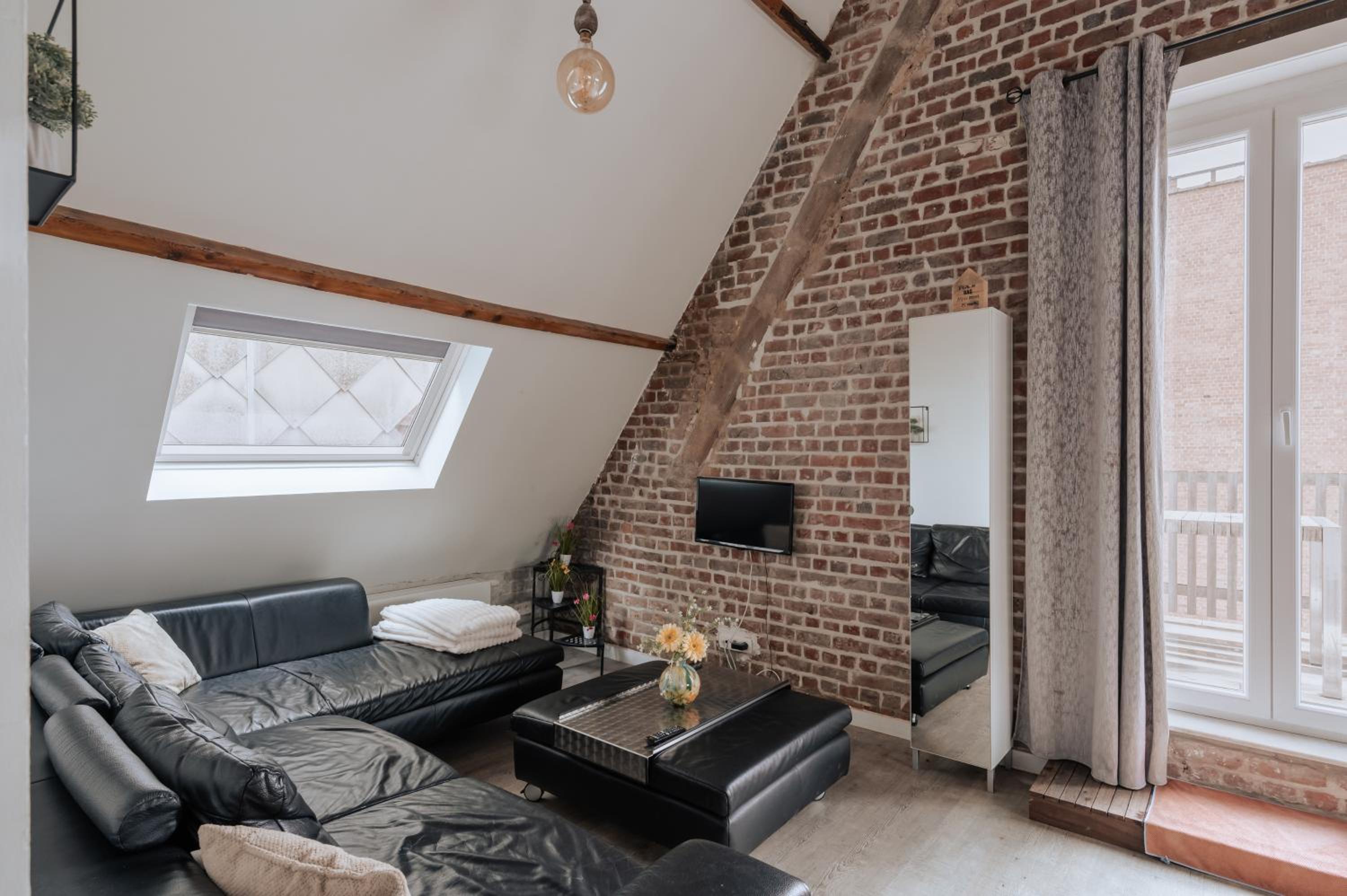 Amazing 2 ROOMS design apartement Loft