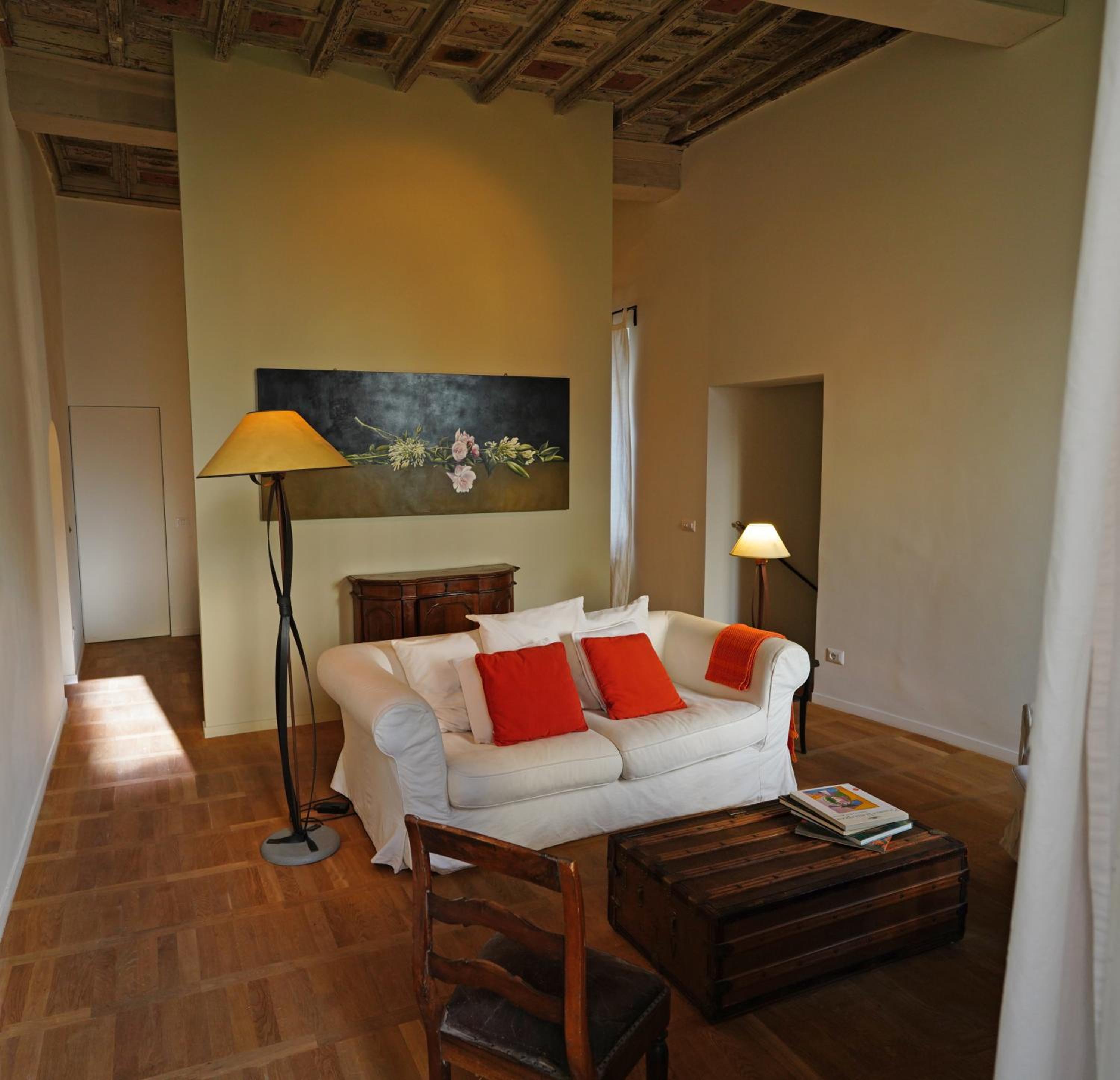 Rome Center, luxury & history in Via Monserrato