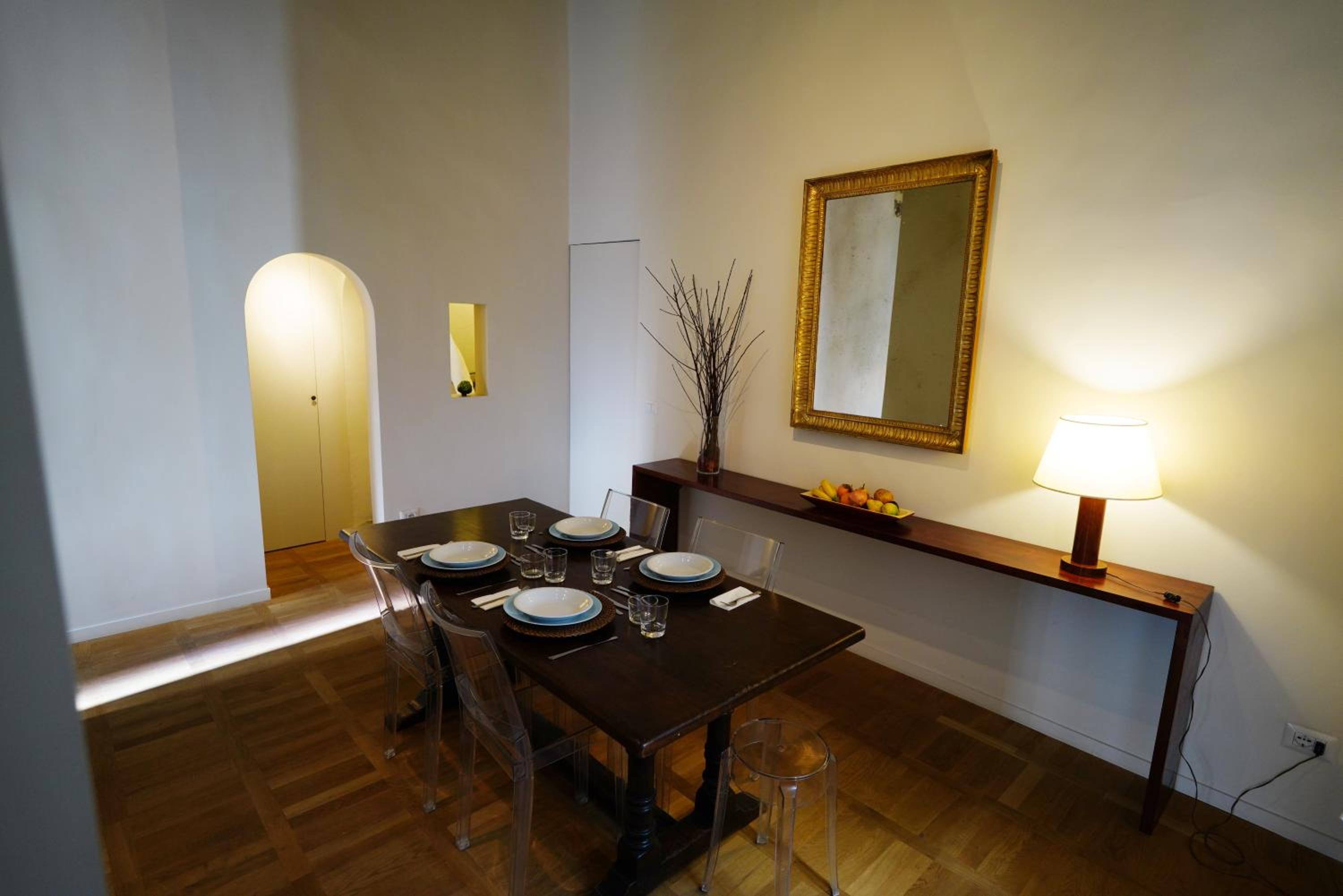 Rome Center, luxury & history in Via Monserrato