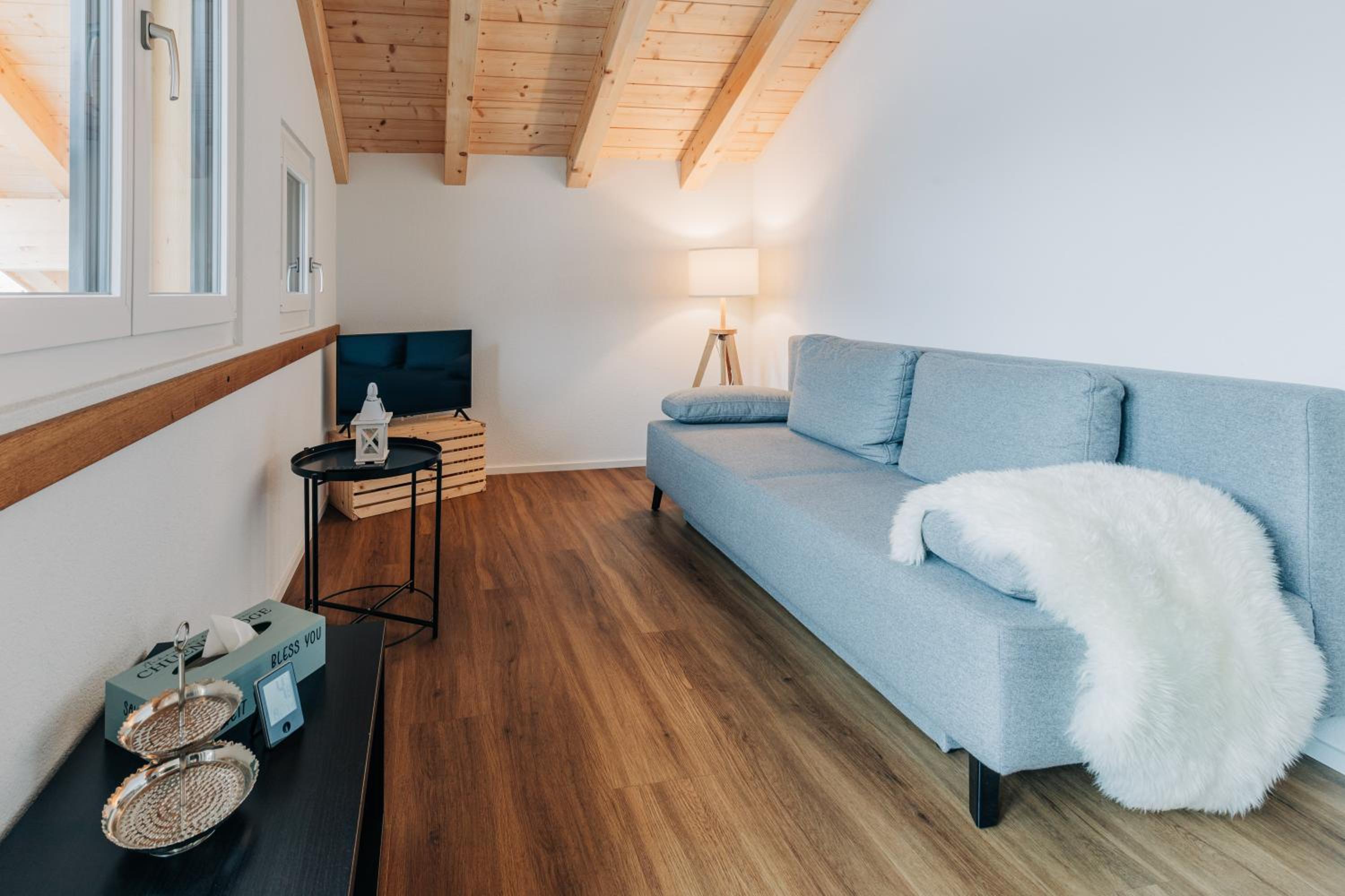 Chuenislodge3 neu&stilvoll, 2Balkone, echtes Bijou mit top-Aussicht