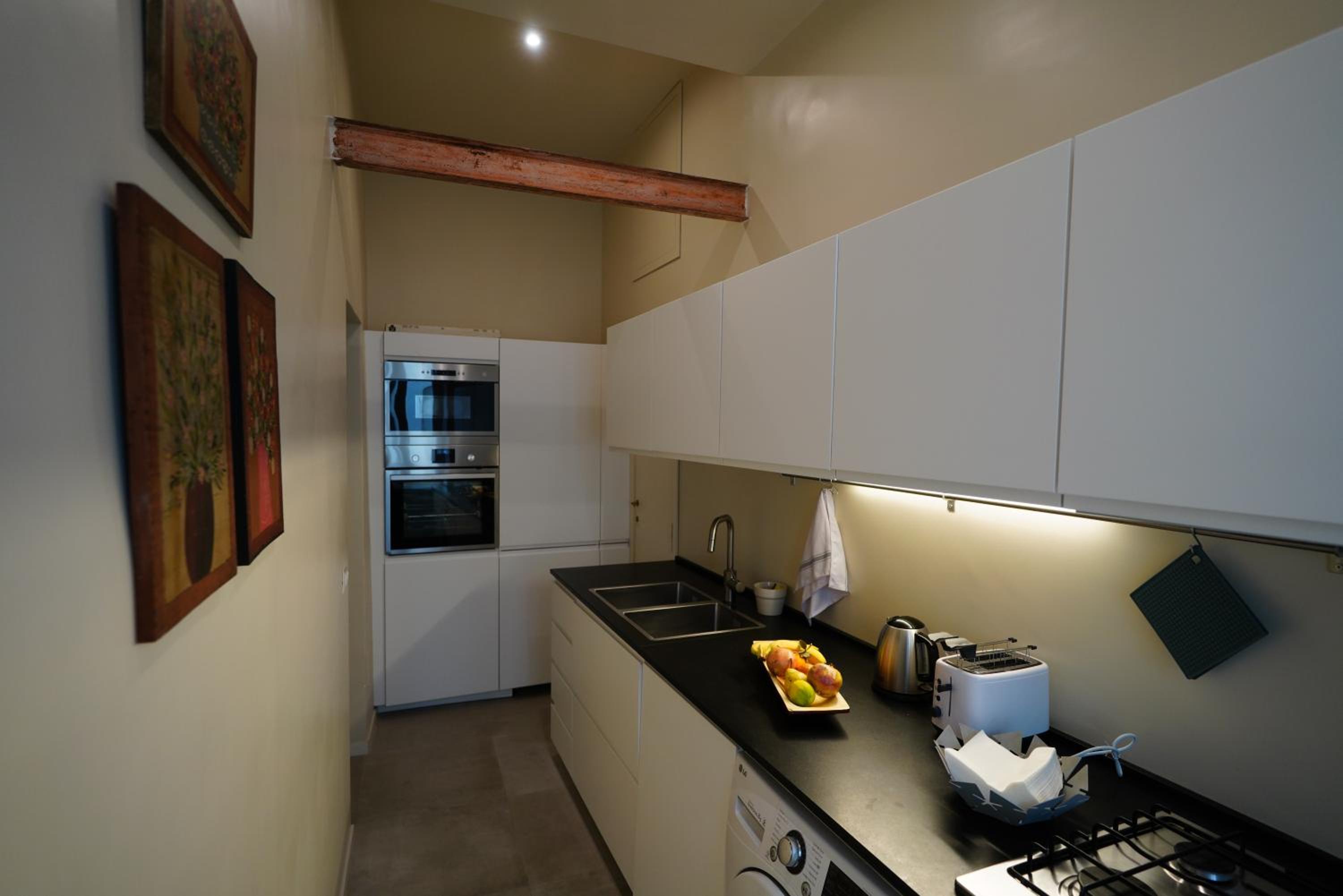 Rome Center, luxury & history in Via Monserrato